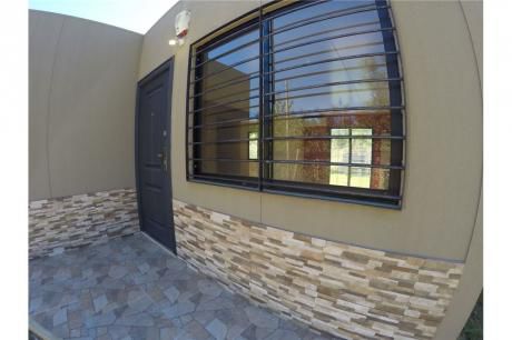 Oportunidad Casa A Estrenar 2 Dormitorios Solymar