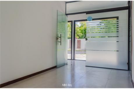 Oficinas Punta Gorda Con Todos Los Servicios