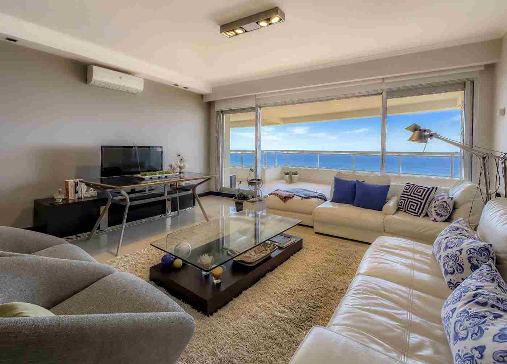 Apartamento en alquiler en Playa Brava