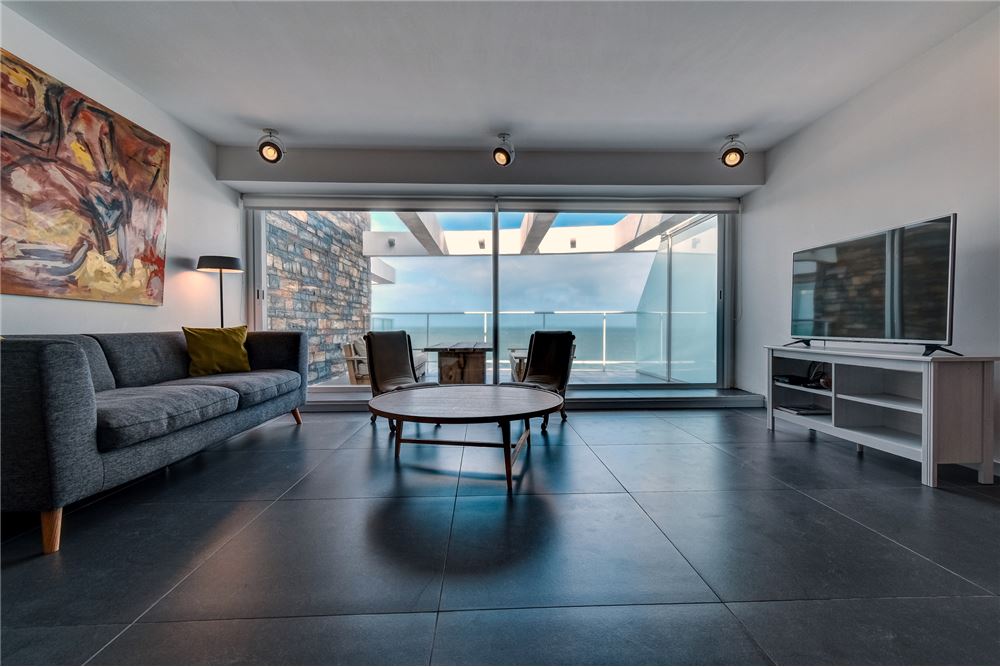 Apartamento en alquiler en Playa Brava