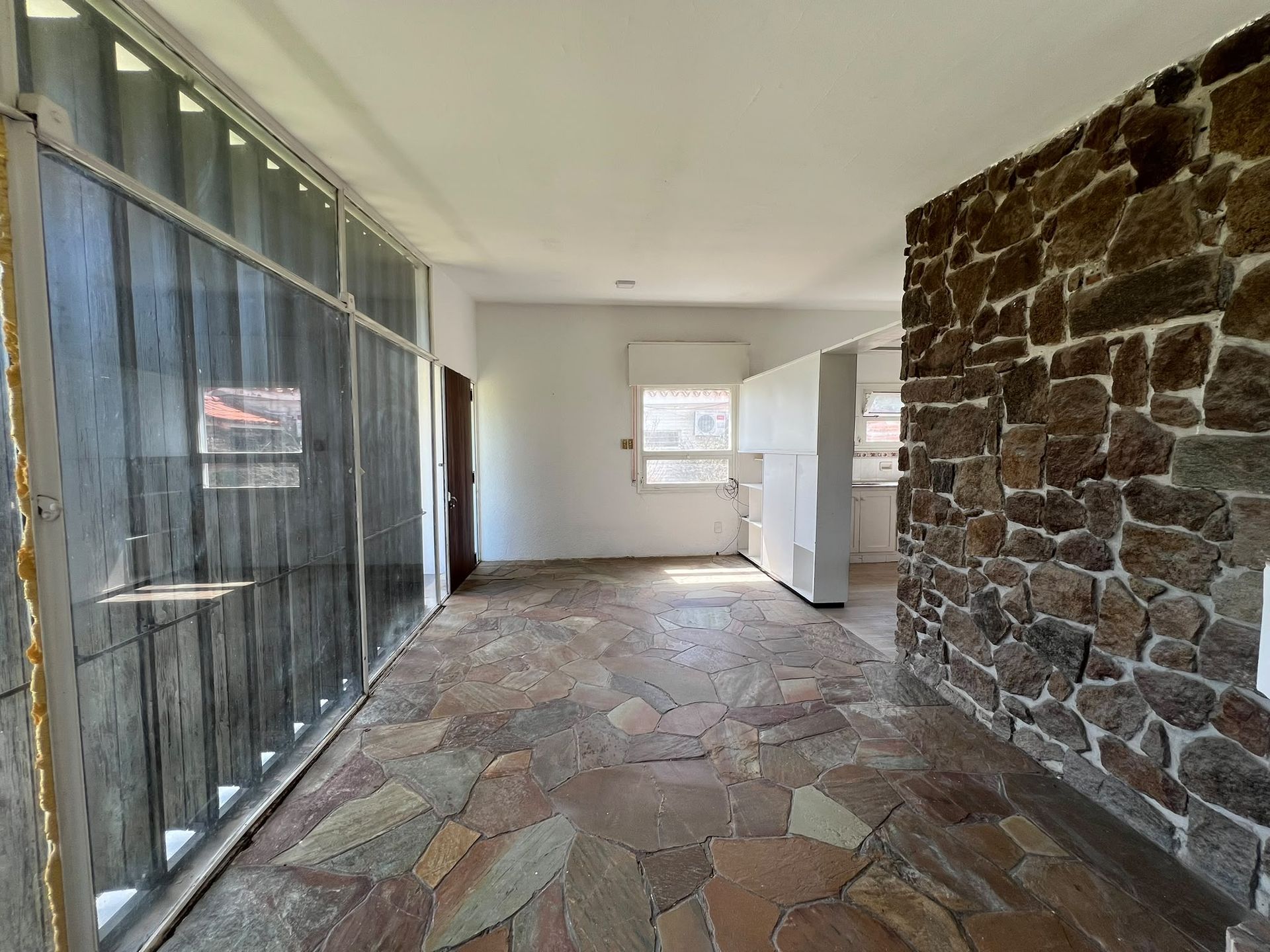 ALQUILER ANUAL DOS DORMITORIOS  PIRIAPOLIS · Foto 3