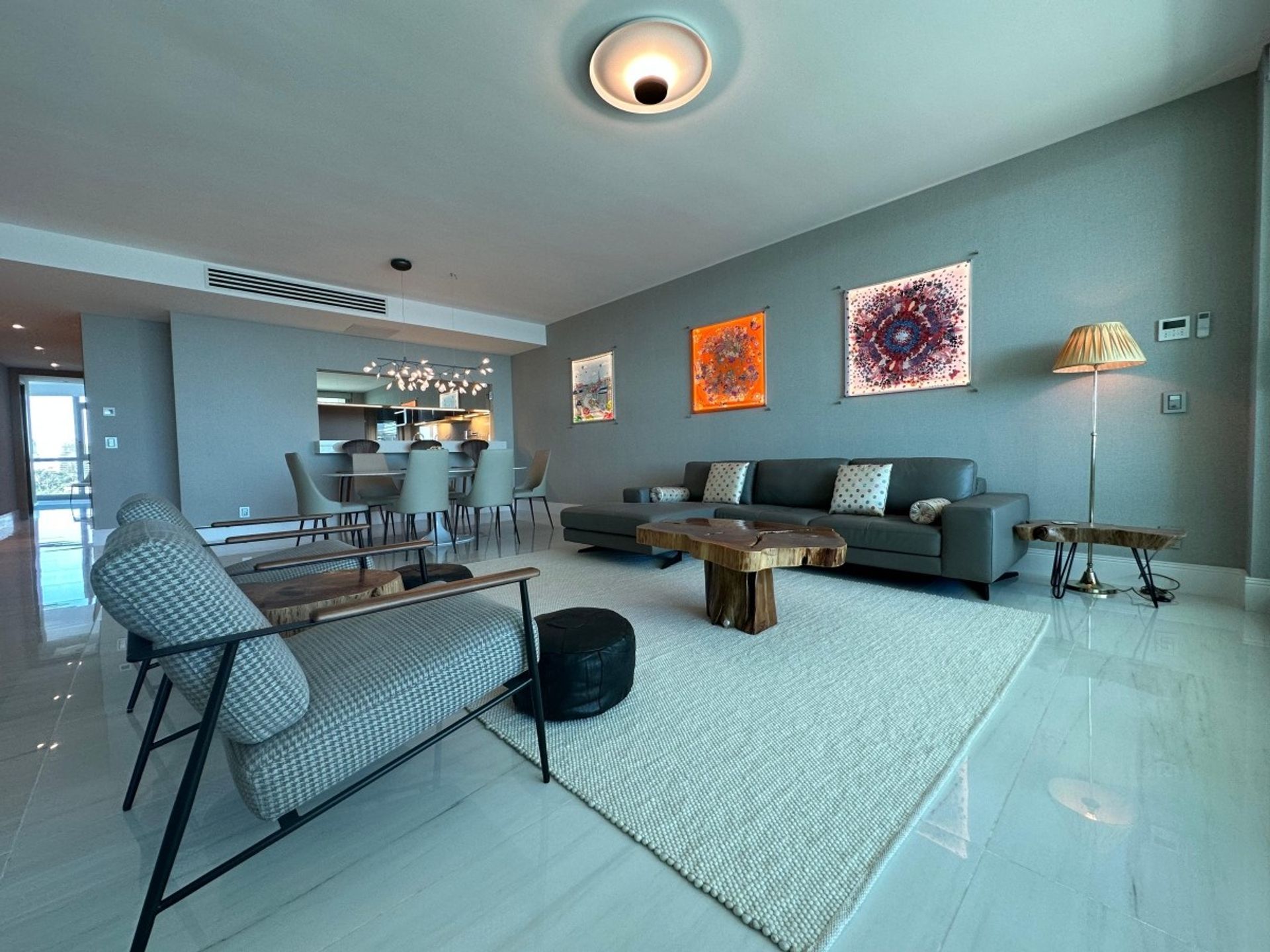 Apartamento 3 dormitorios en alquiler en Fendi · Foto 3