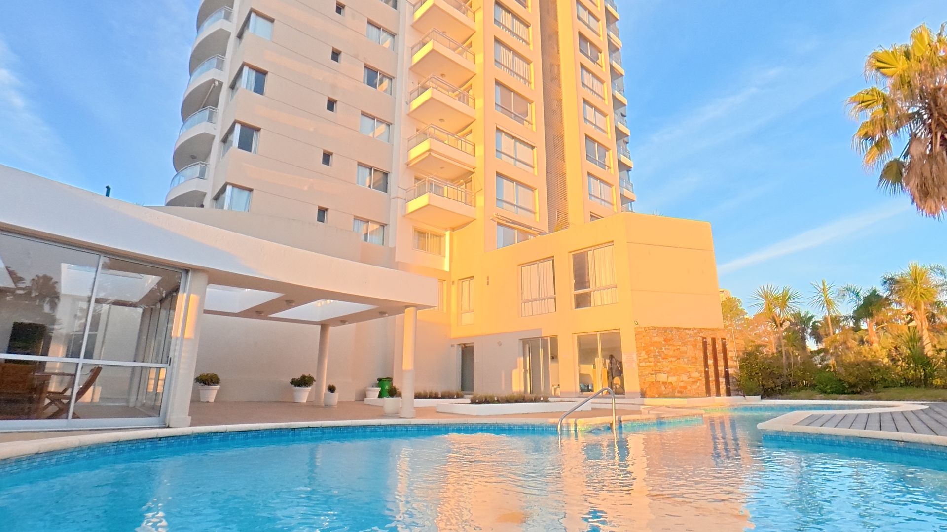 Venta apartamento Aidy Gril 2 dormitorios 2 baños
