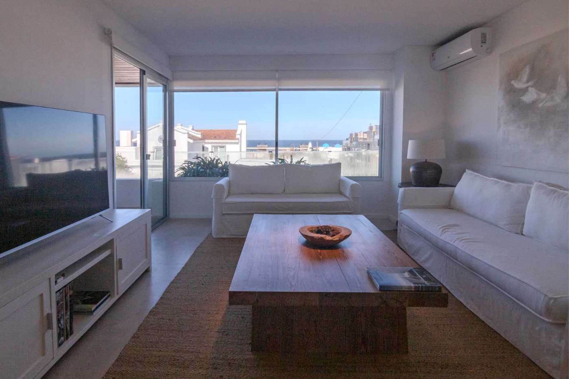 Alquiler 3 suites Pent house, mucama y piscina · Foto 5