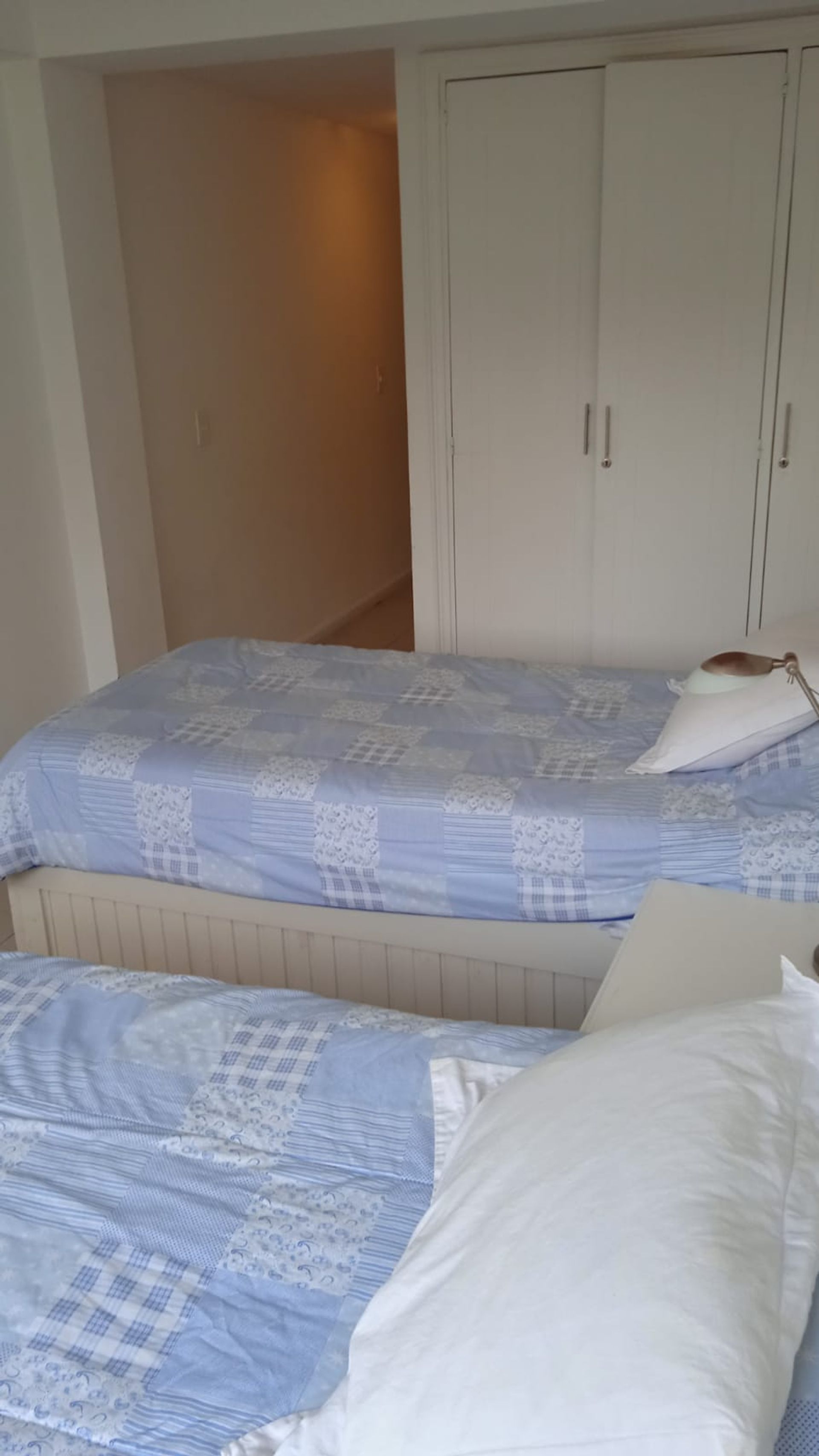 Alquiler, Montoya, 2 suites , mucama y piscina. · Foto 8