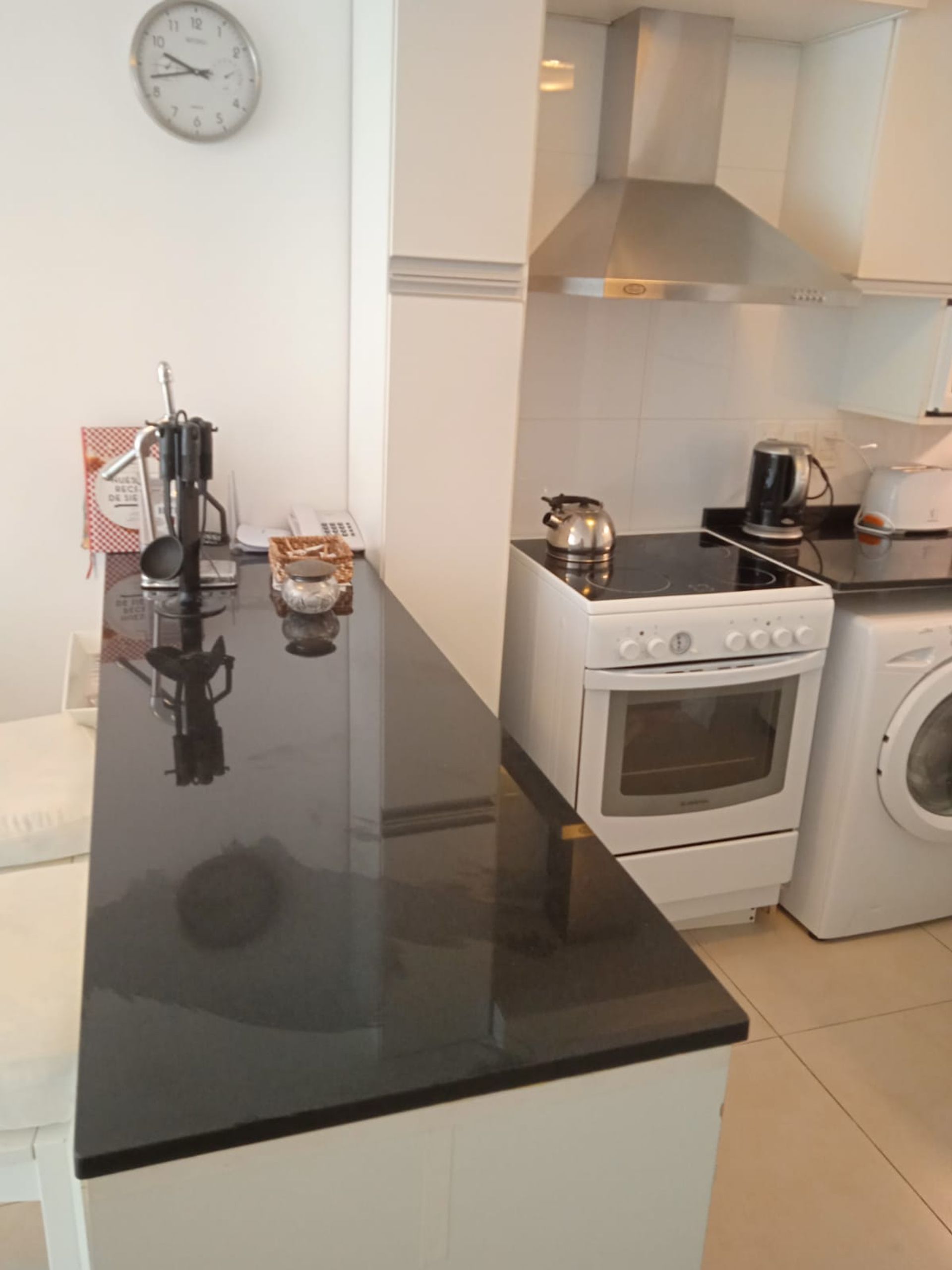 Alquiler, Montoya, 2 suites , mucama y piscina. · Foto 4