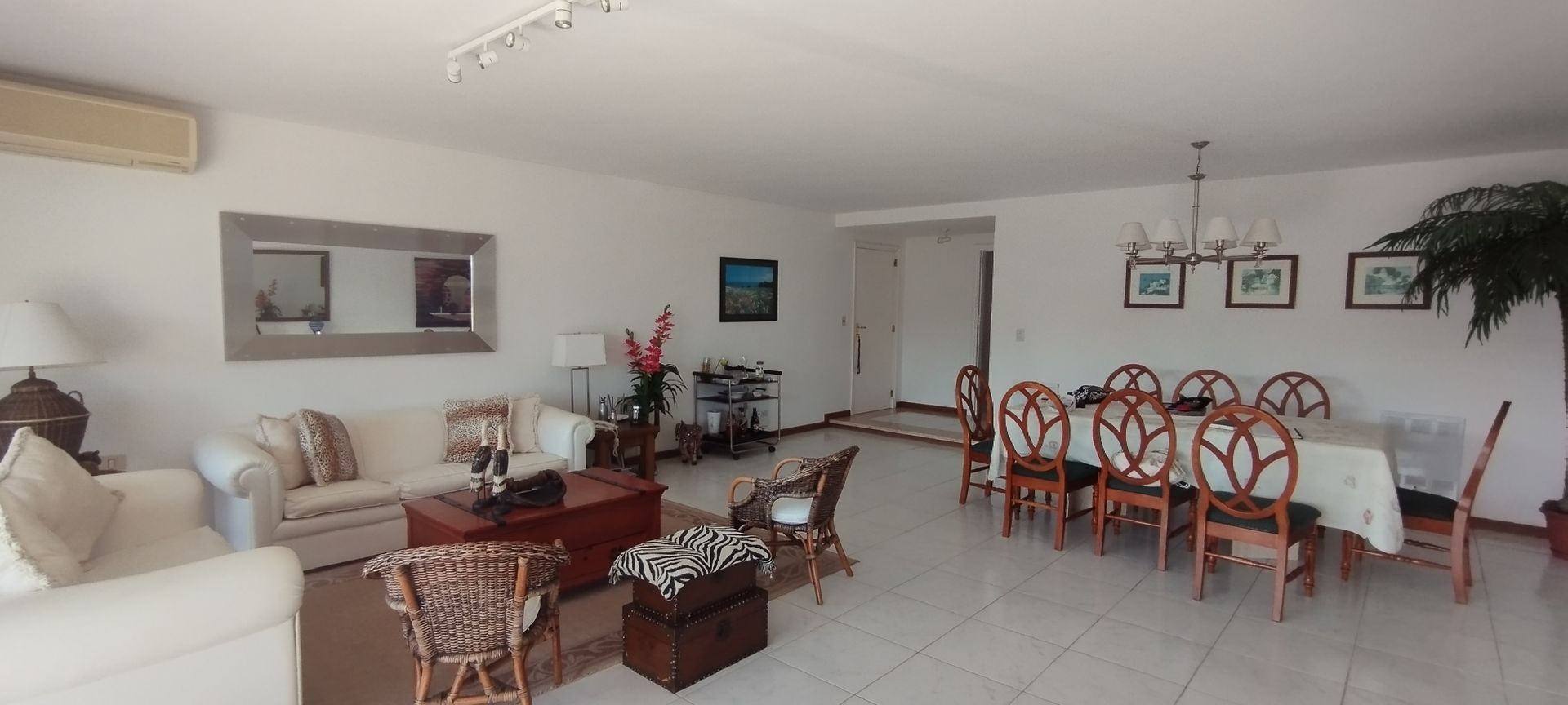Alquiler apto Brava, 3 dormis y servicio, piscina. · Foto 8