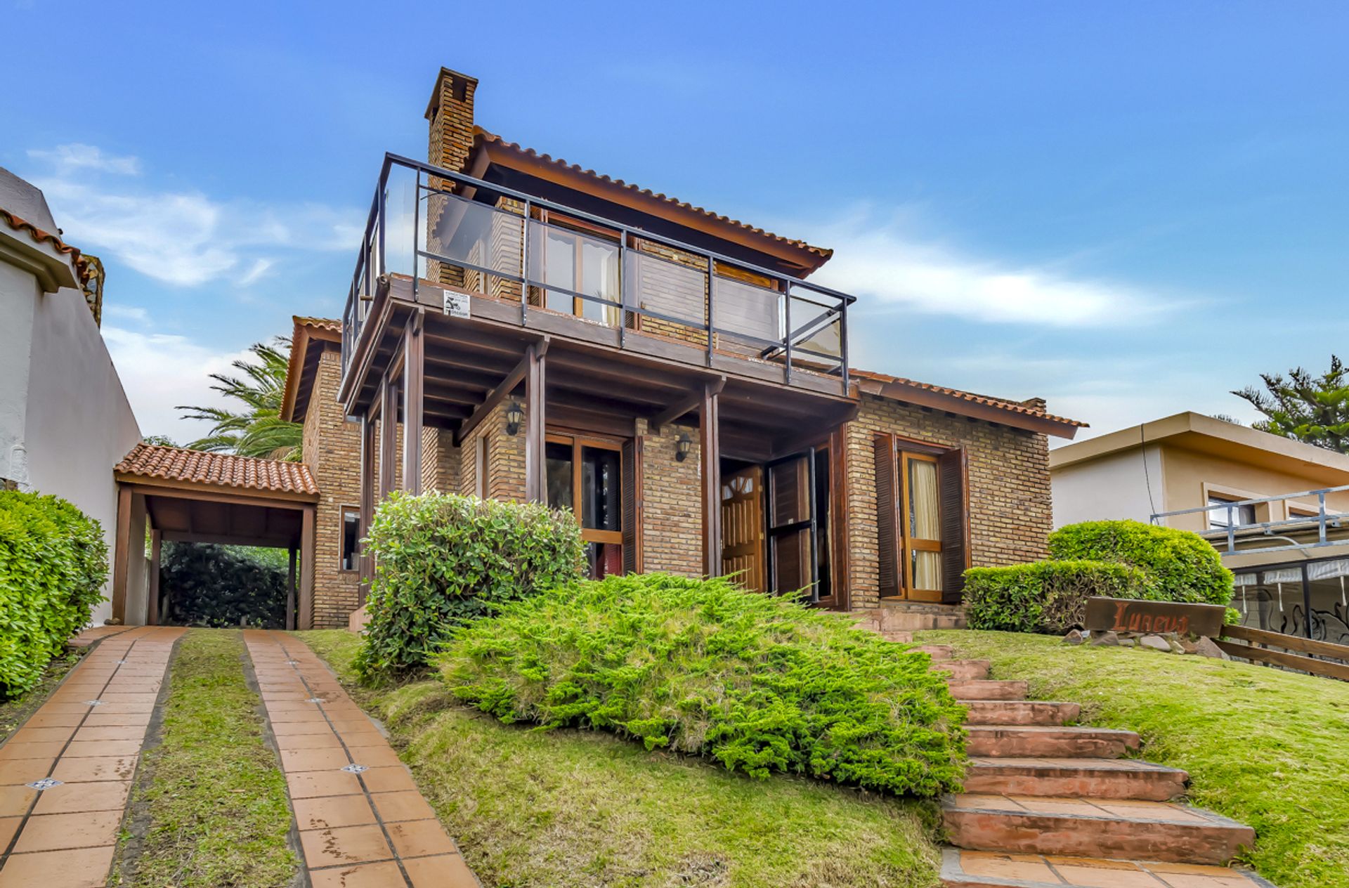 Venta Casa de 3 dorm. Frente al Mar Piriápolis!