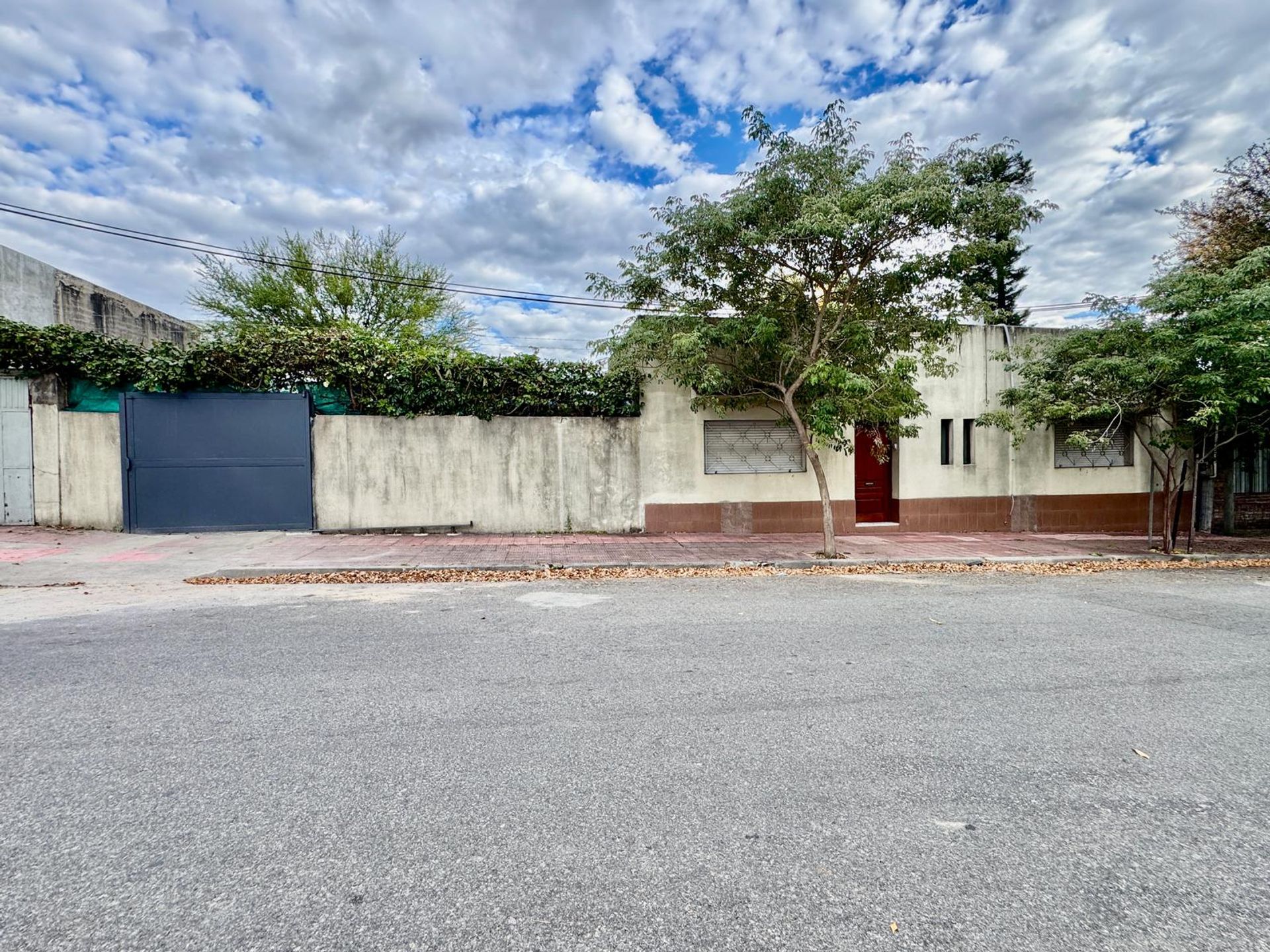 Casa semi equipada-con jardin + garage · Foto 1
