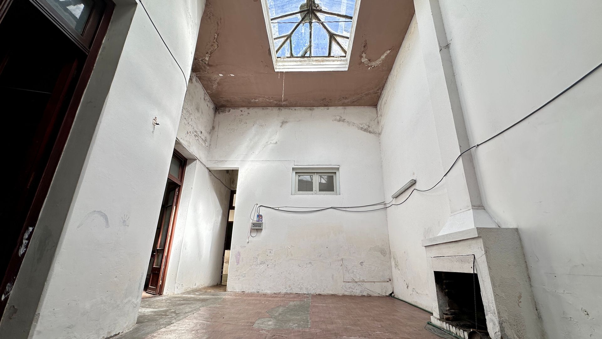 Casa con gran potencial de reciclaje. - foto 5