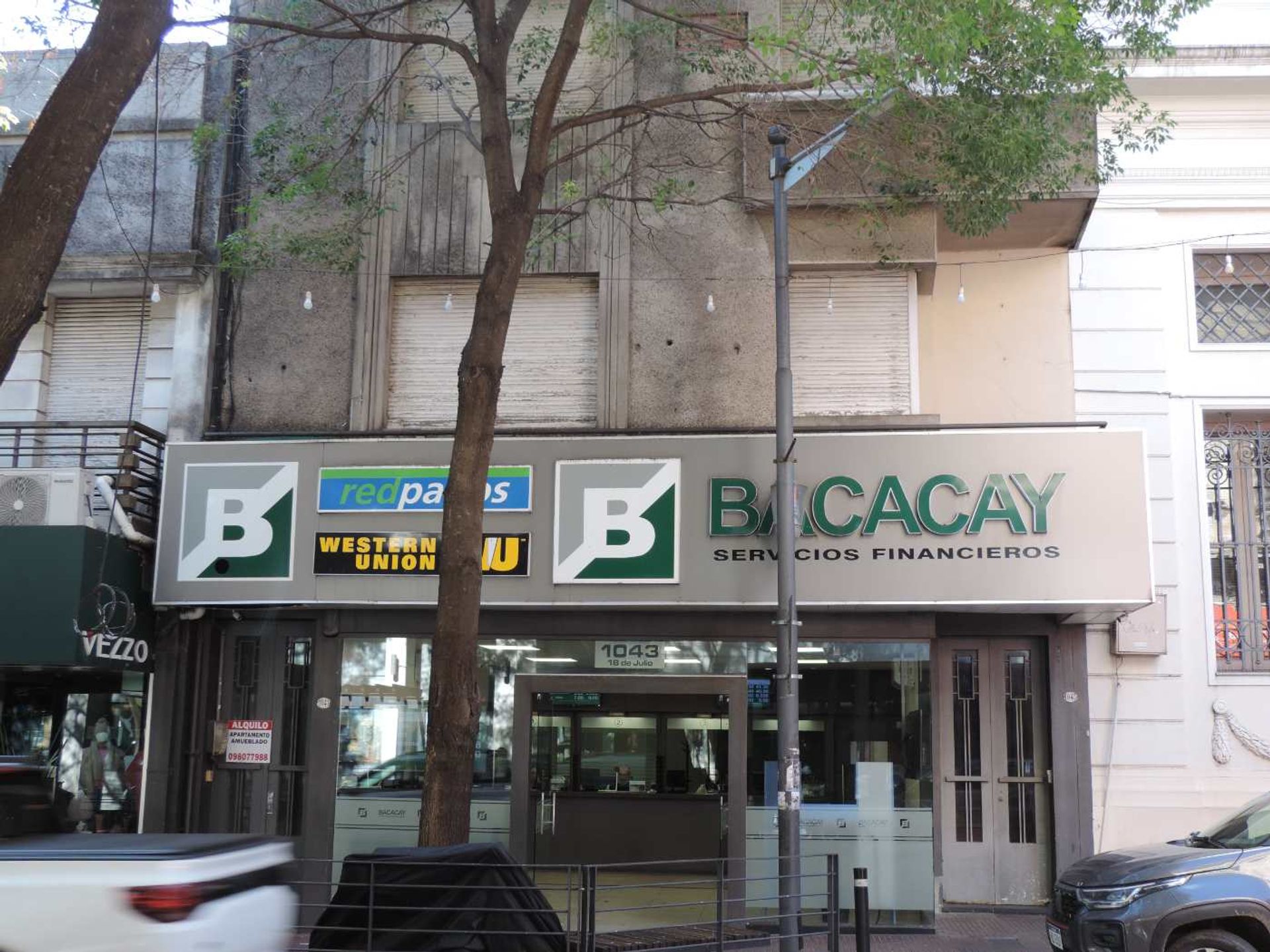 Apto en pleno centro con características de casa - foto 2
