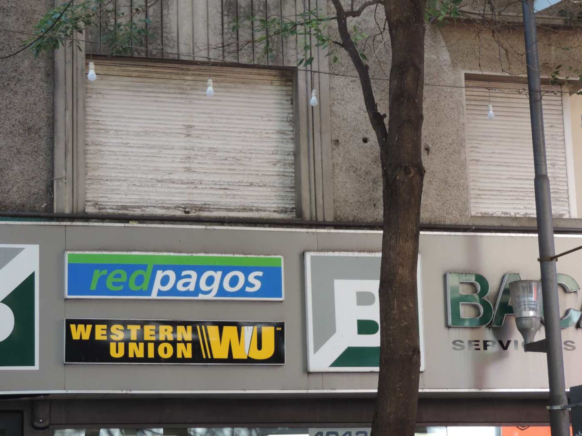 Apto en pleno centro con características de casa - foto 3