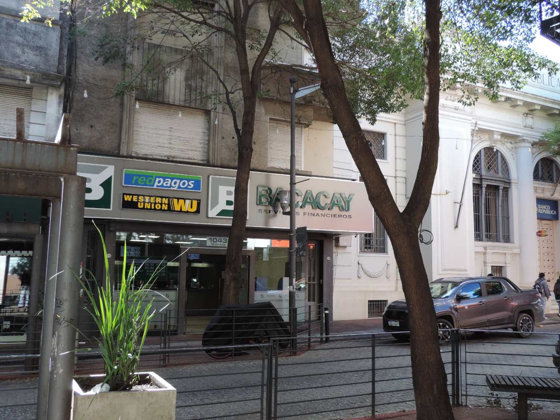 Apto en pleno centro con características de casa - foto 1