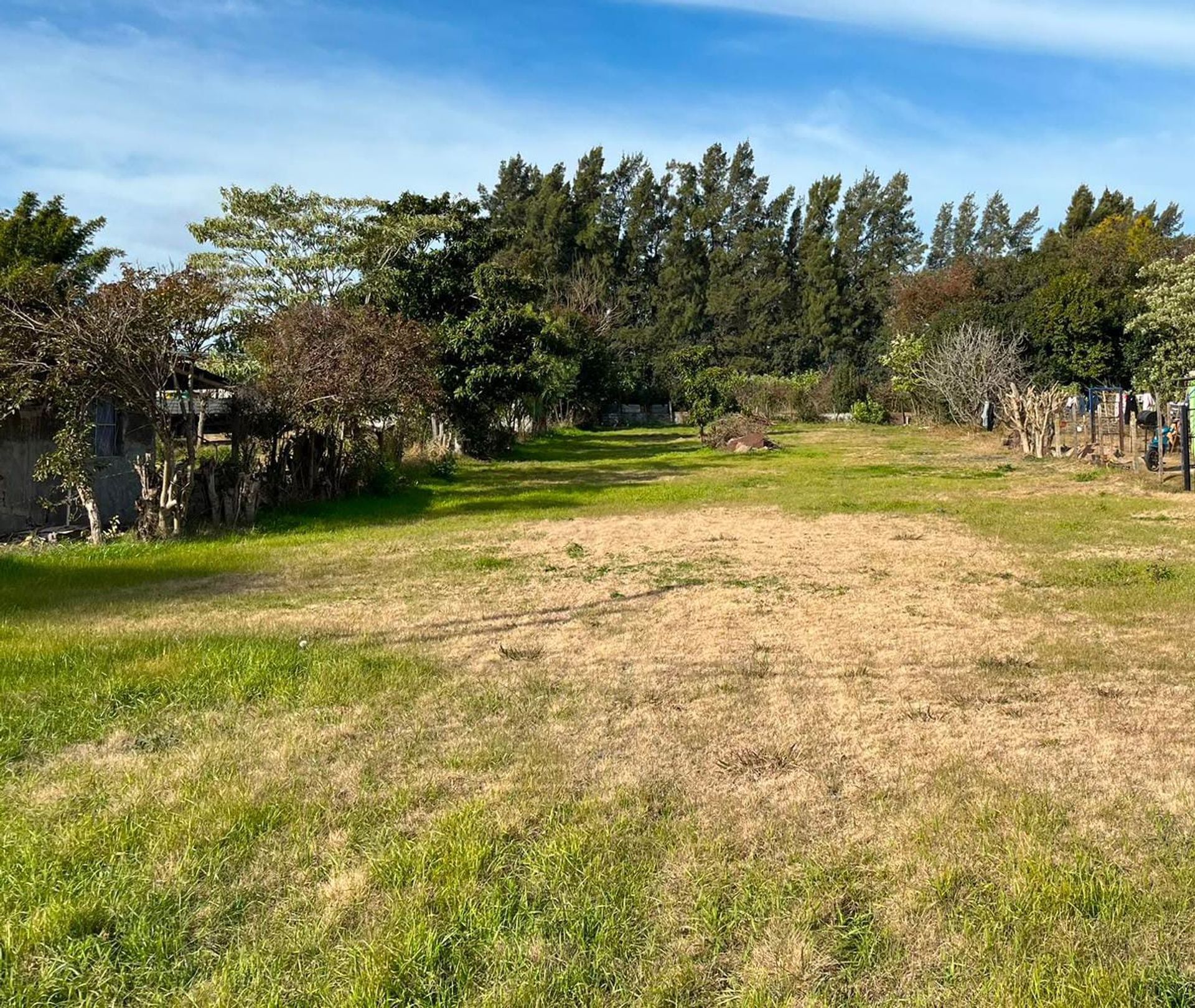 Terreno en excelente ubicación muy amplio 1033 m2 - foto 2