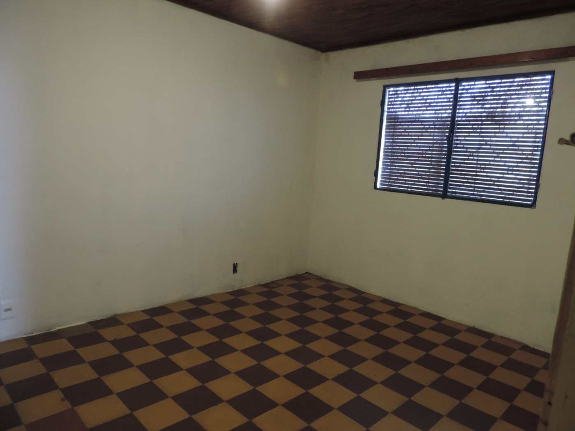 Casa en Alquiler con entrada para vehículo · Foto 6