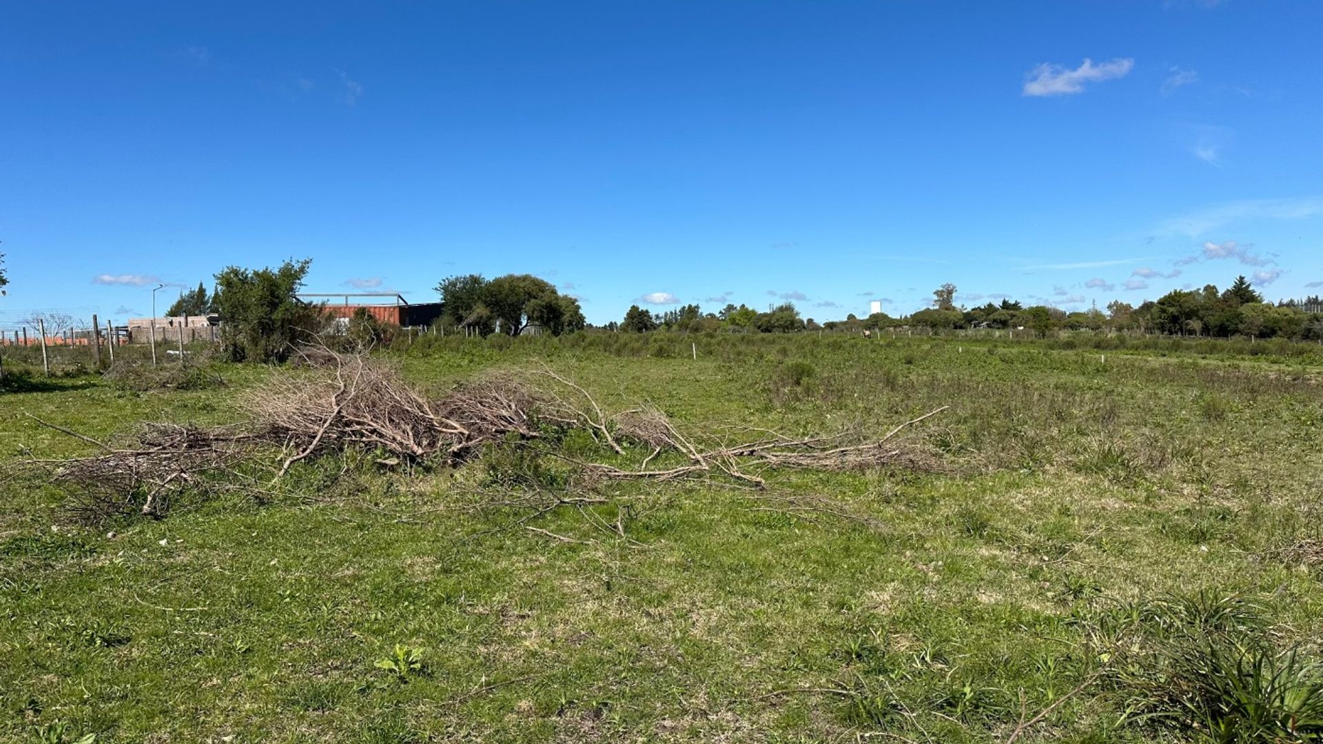 TERRENO EN VENTA EN PAYSANDÚ, REPÚBLICA DE BOLIVIA - foto 4