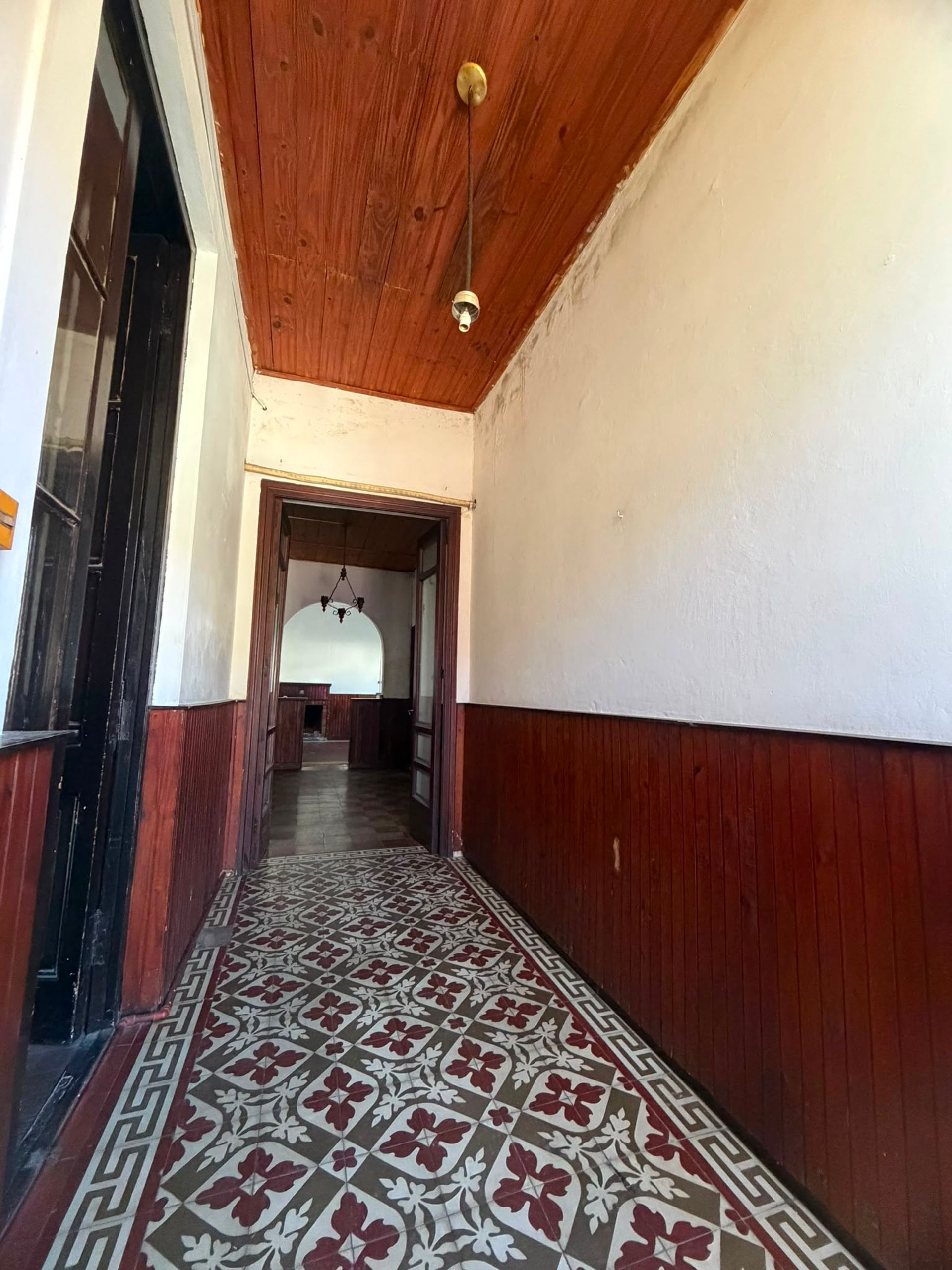Alquilo casa de 2 dormitorios en pleno centro. · Foto 3