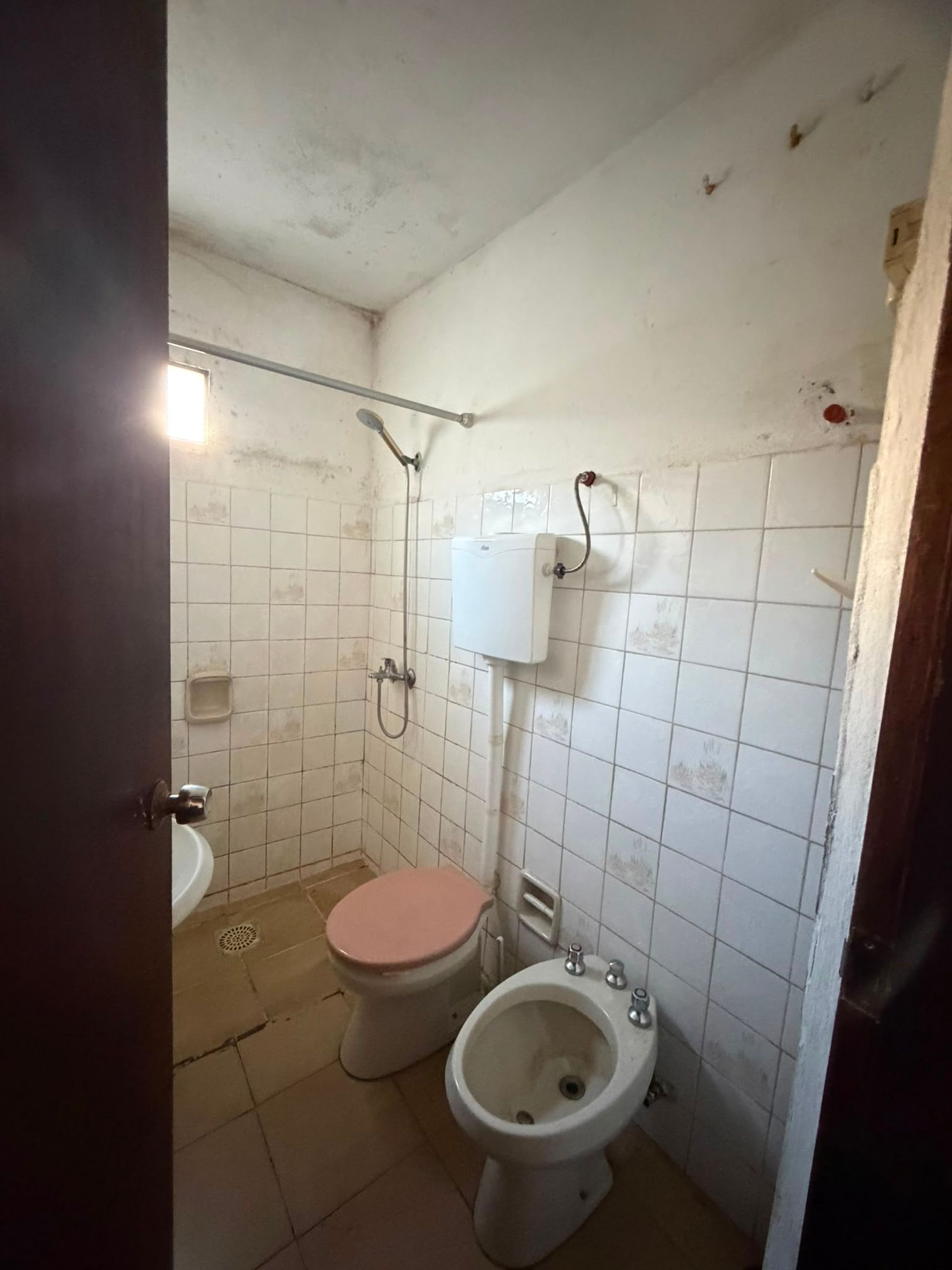 Alquilo casa de 2 dormitorios en pleno centro. · Foto 4