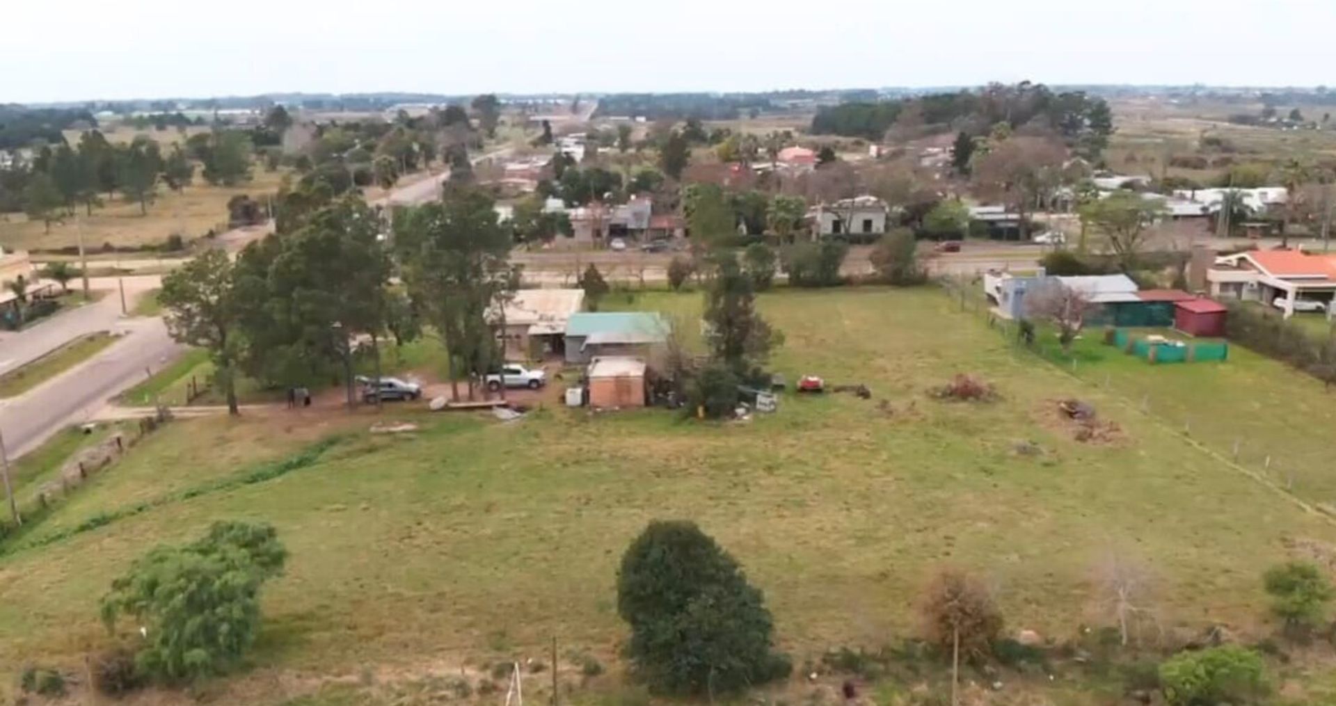 Excelente Terreno en Avenidas - foto 3