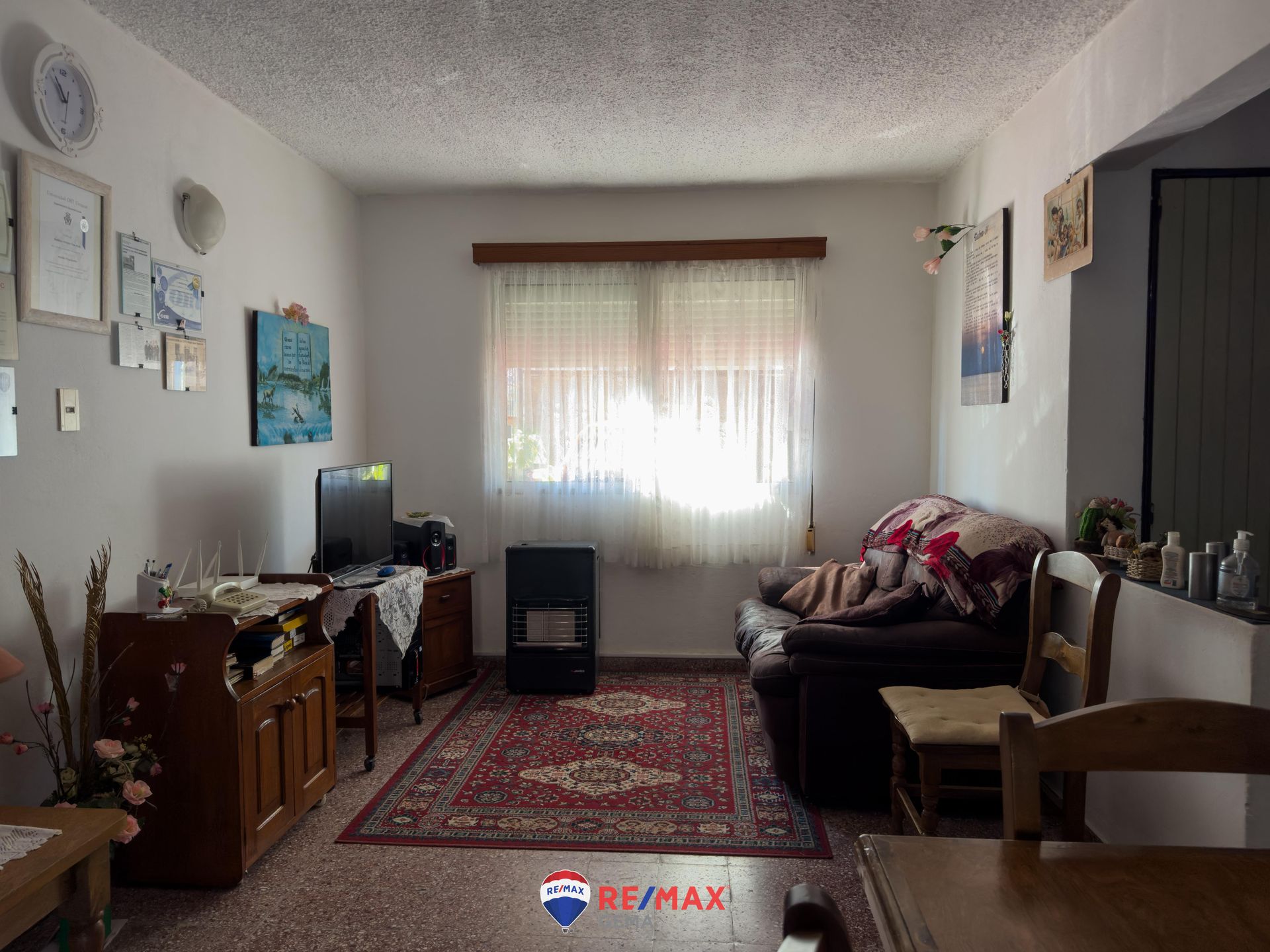 Casa Dúplex en zona este, 3 dormitorios y cochera. - foto 4