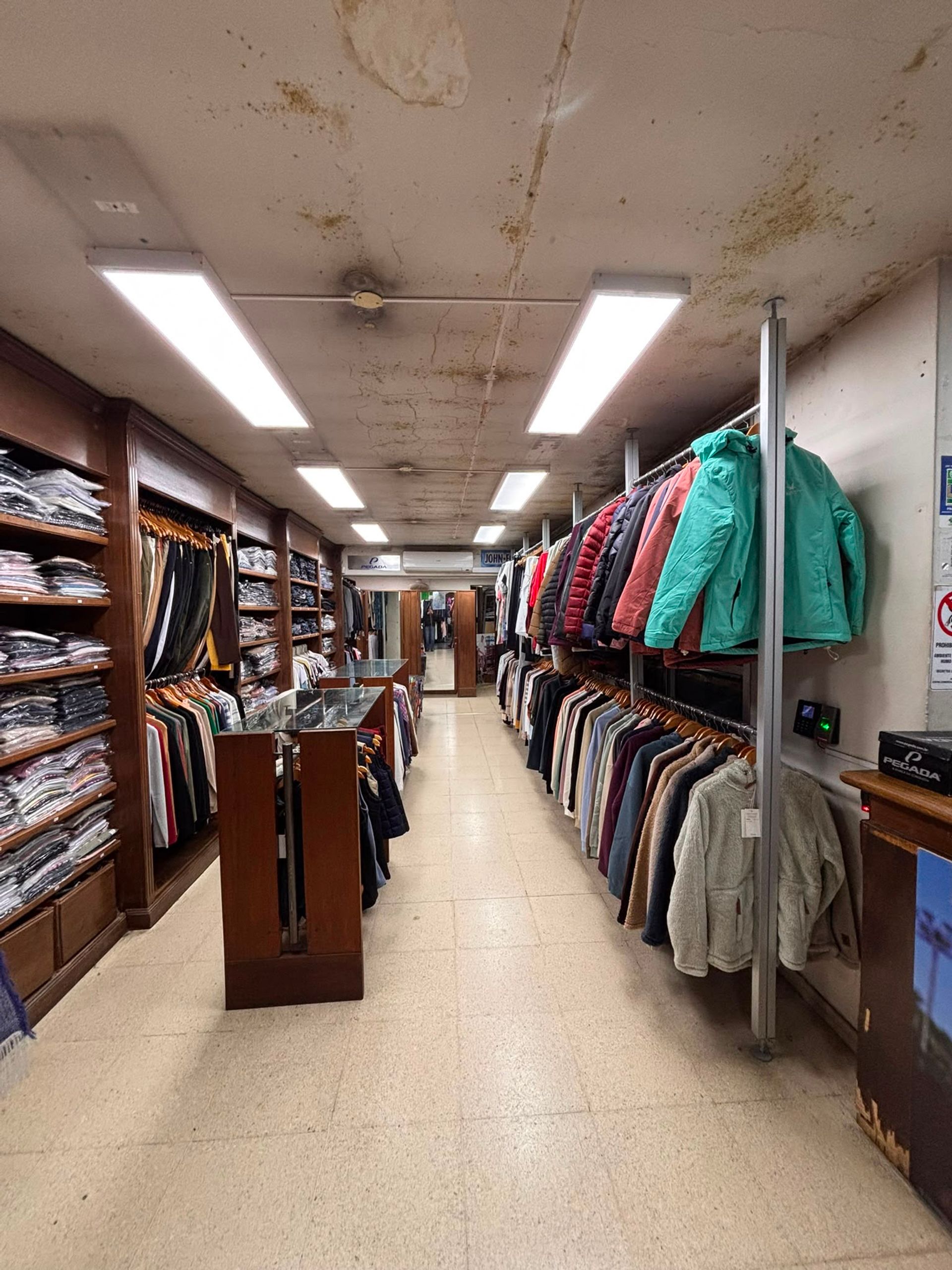 Local comercial en el corazón de Salto · Foto 6