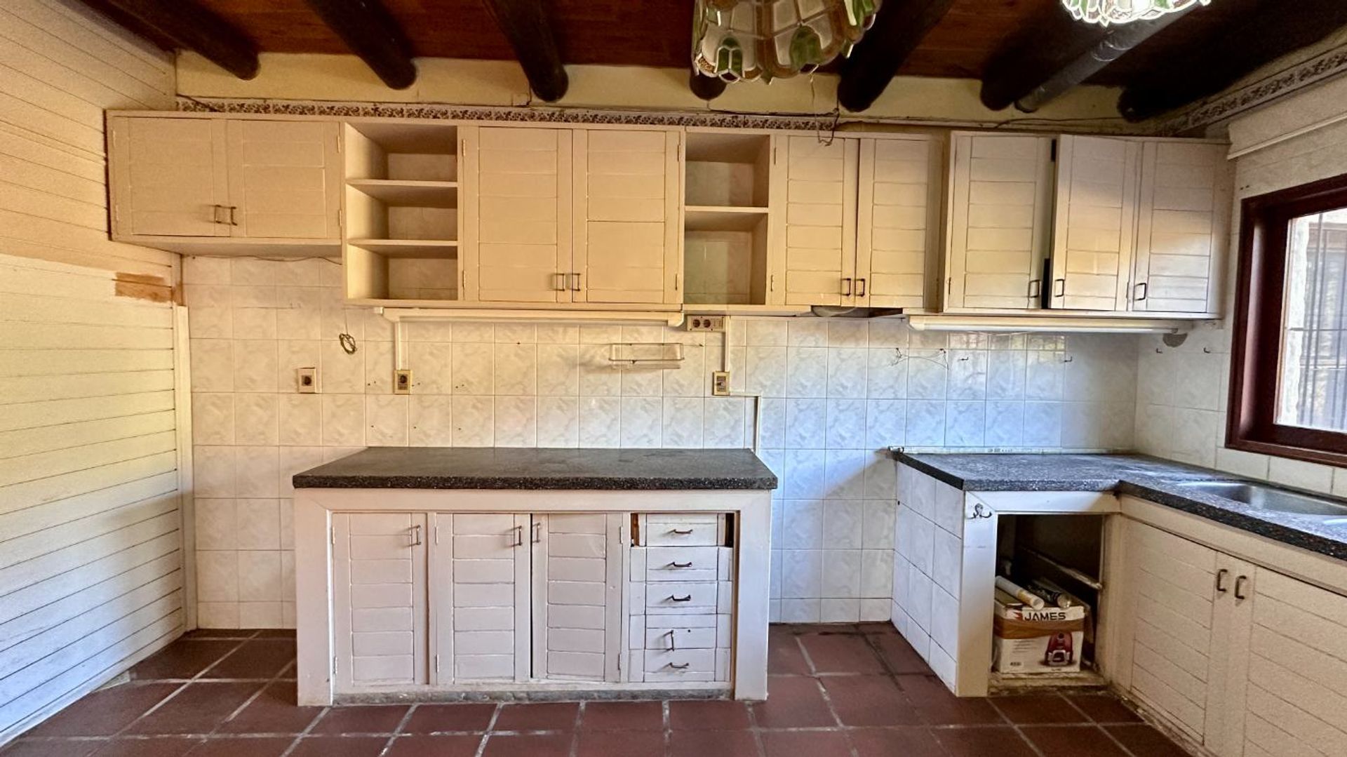 Gran casa con inmejorable ubicación - foto 5