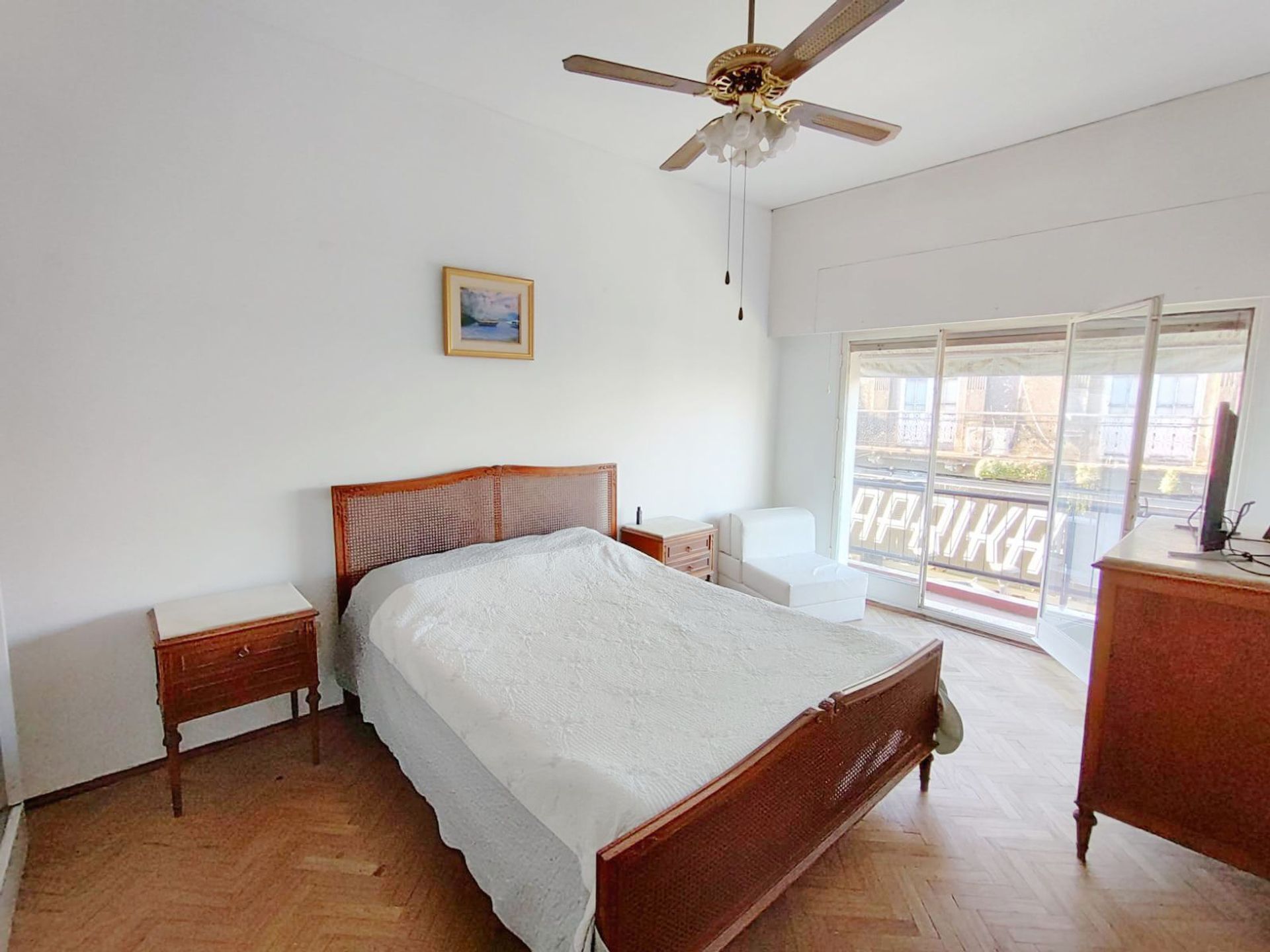 APARTAMENTO VENTA SEMIPEATONAL CENTRO DE MERCEDES - foto 2