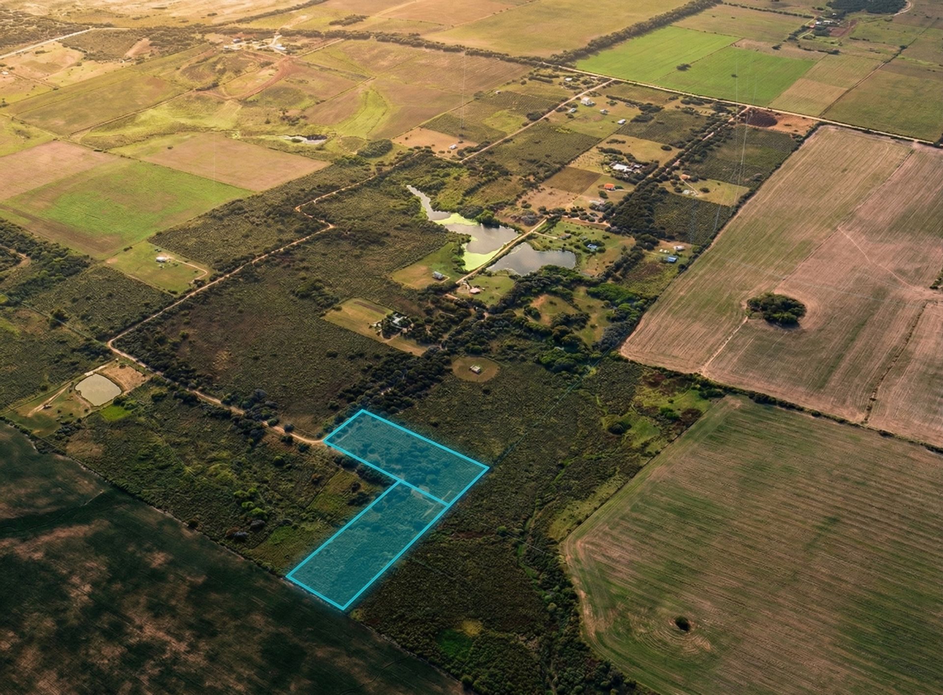 Terreno de Una Hectárea en El Ensueño - Los Aromos - foto 1