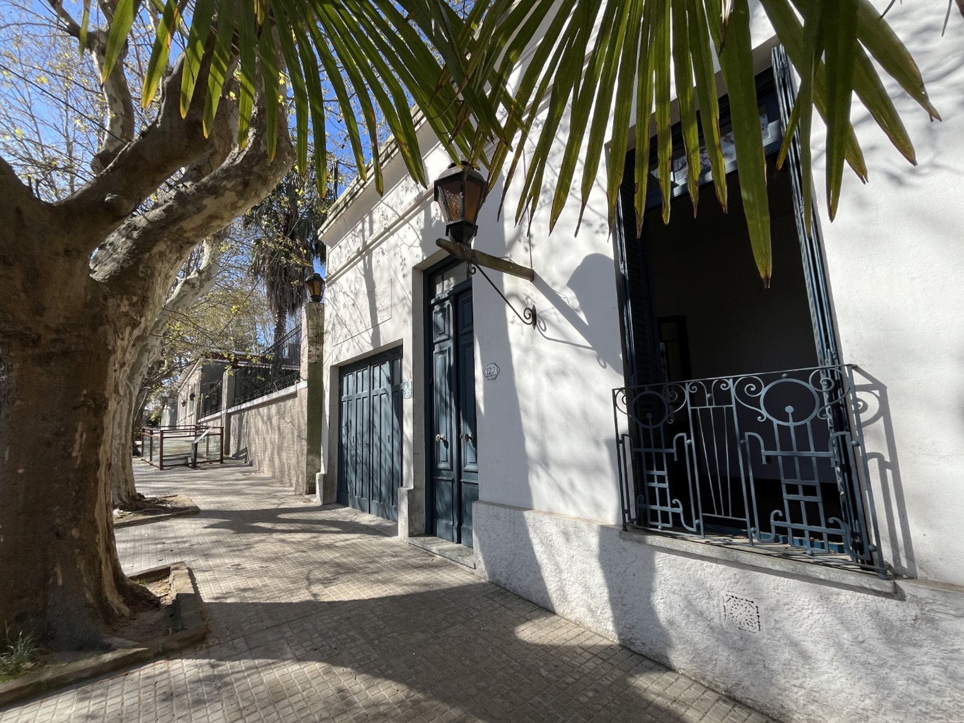 Casa 8 ambientes en alquiler en Colonia con garaje · Foto 1