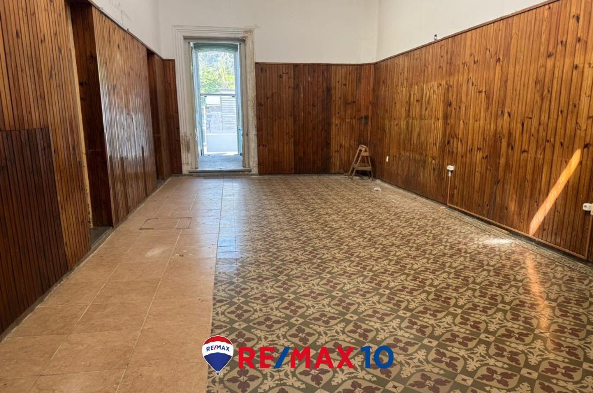 PROPIEDAD CON EXCELENTE POTENCIAL COMERCIAL - foto 1