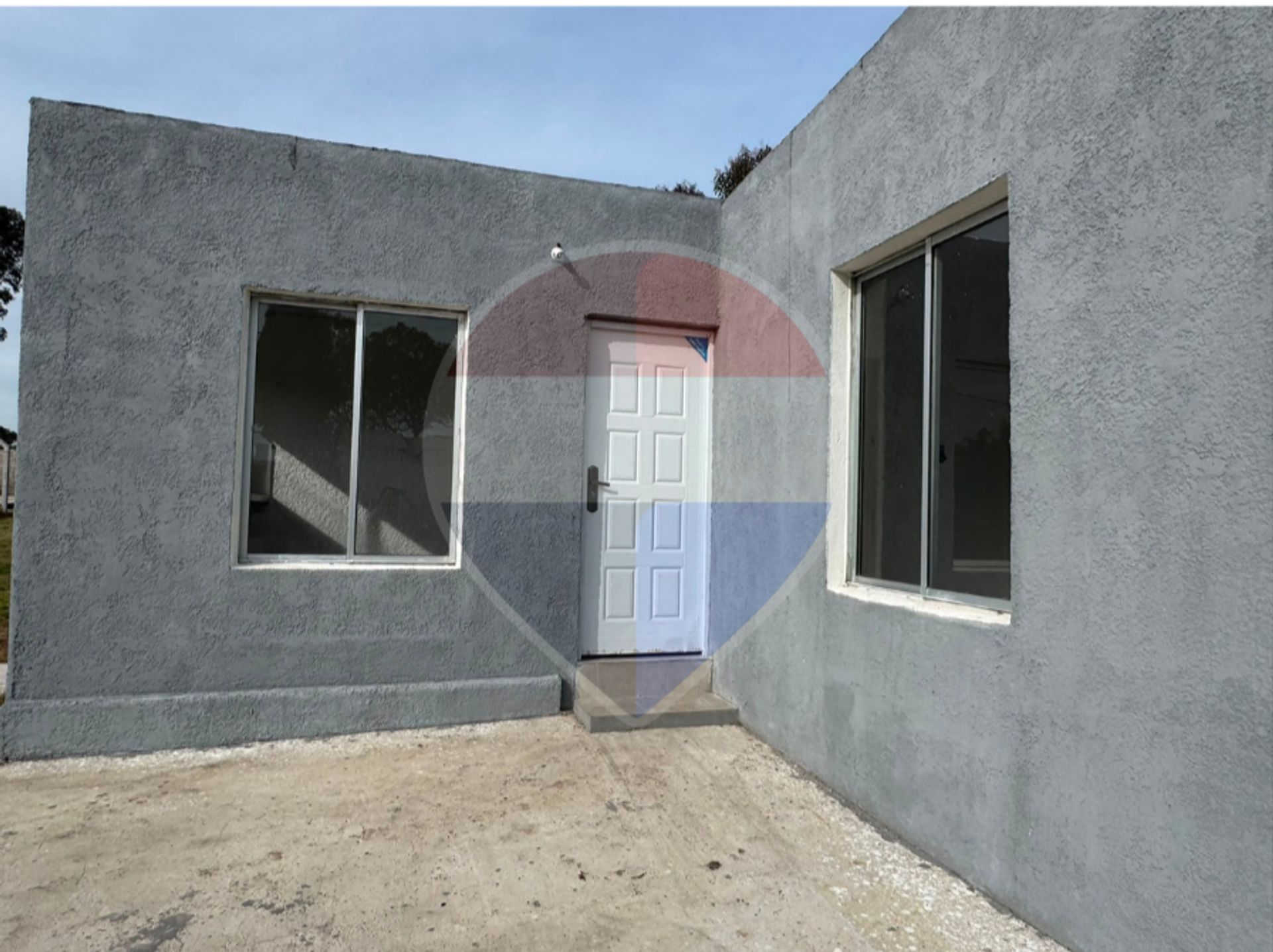 Casa con amplio terreno de 995 m2 - foto 4