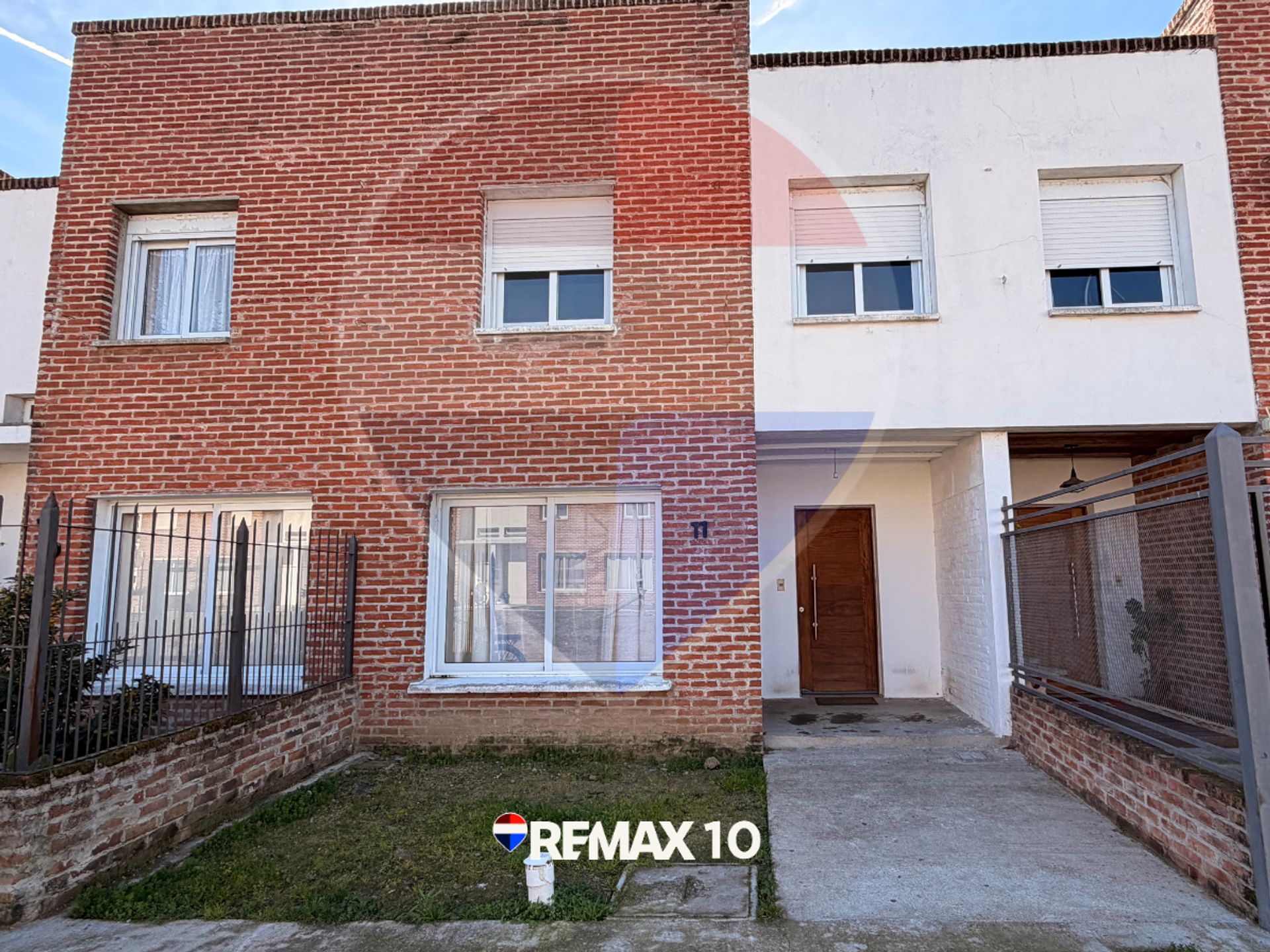 COOPERATIVA EN VENTA FLORIDA 4 DORMITORIOS 2 BAÑOS - foto 1