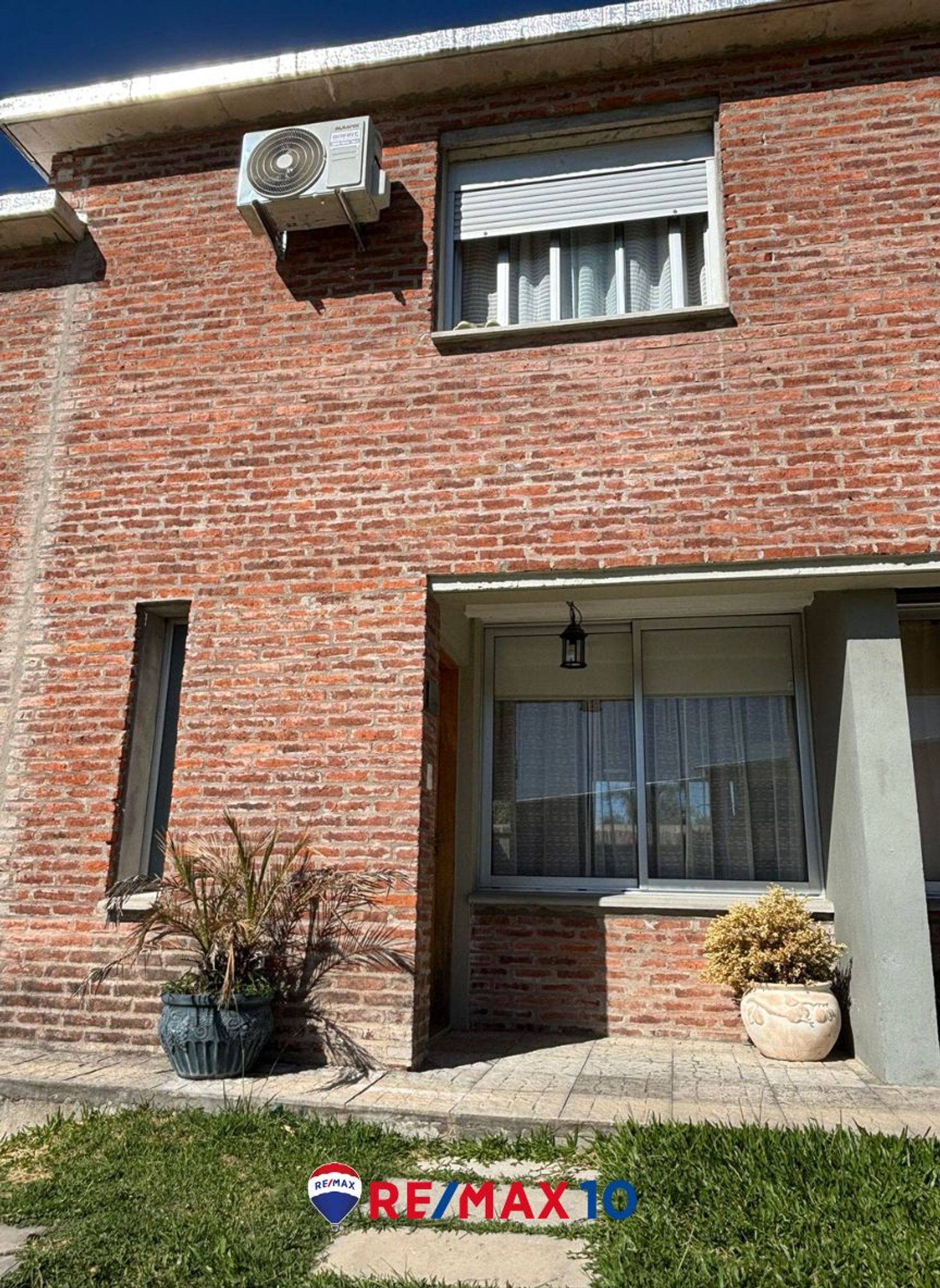 Vivienda de dos dormitorios en entorno verde. - foto 3