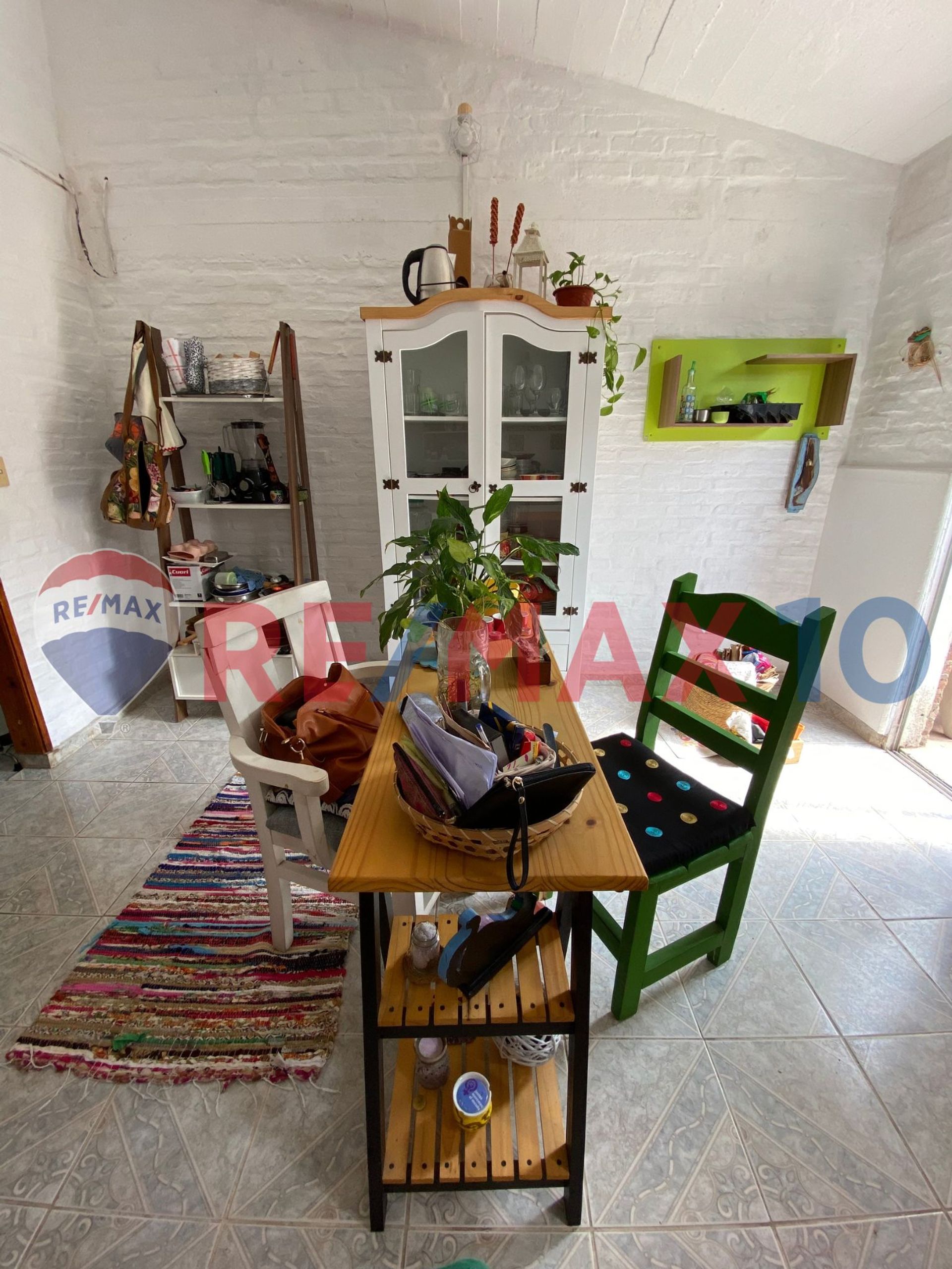 CASA EN EXELENTE ESTADO LISTA PARA VIVIR - foto 5