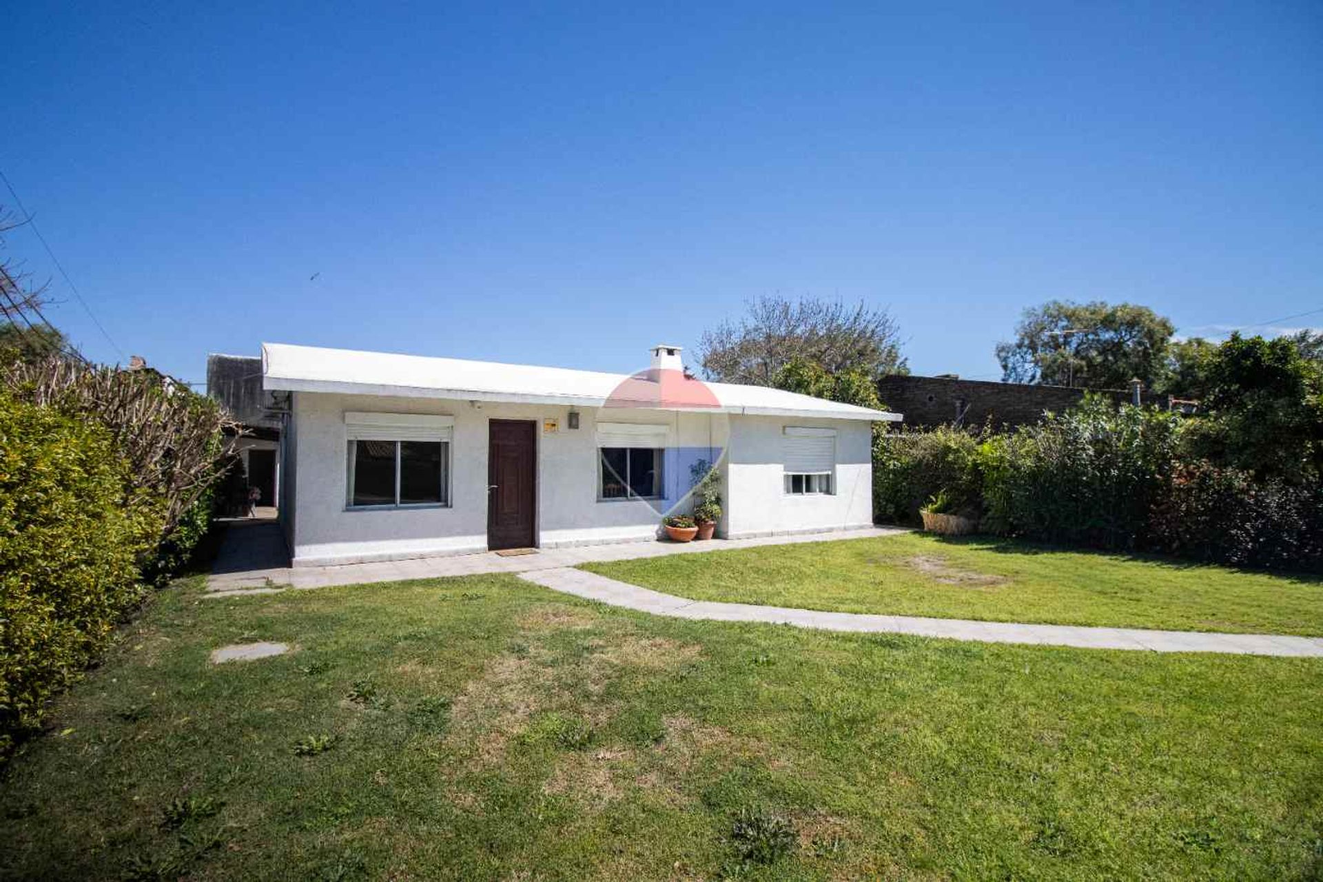 VENTA Casa Solymar Sur, 3 dormitorios, potencial