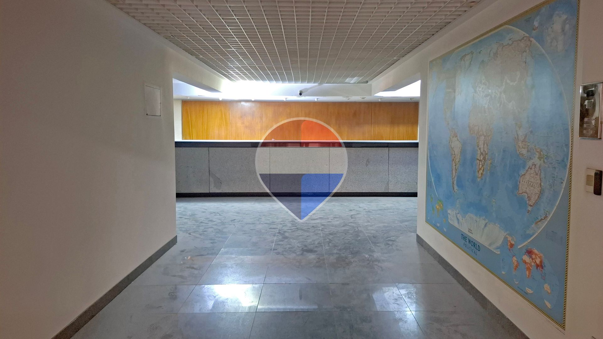 Alquiler | Oficina de 550 m² | Plaza Independencia · Foto 2