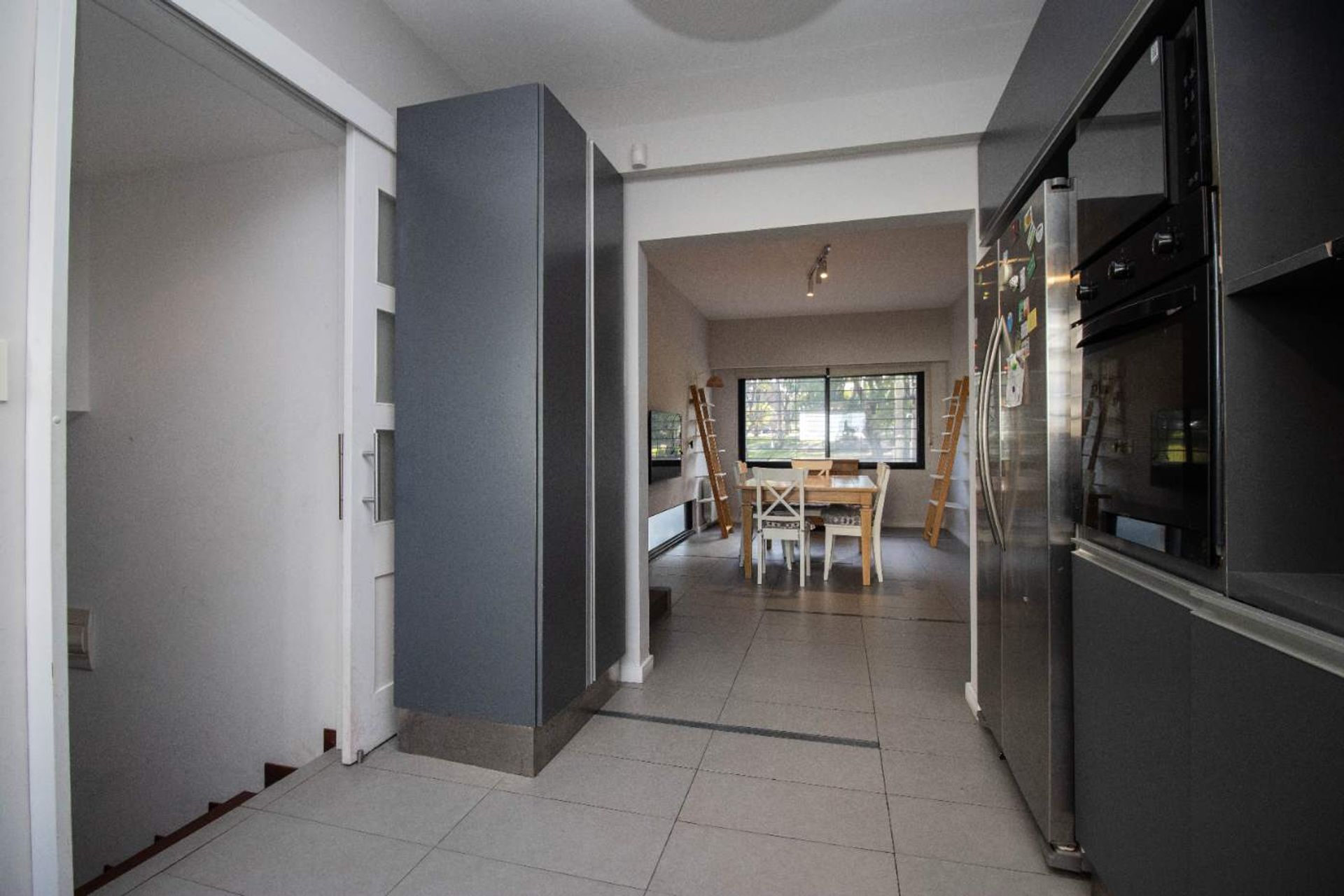 Alquiler. Casa de 4 dormitorios en Puerto de Buceo · Foto 9