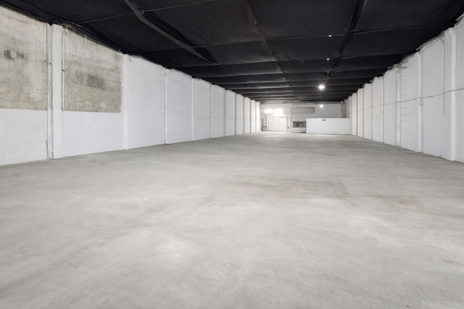 Garibaldi y Martin C. Martínez | Galpón 1.423 m2 · Foto 1