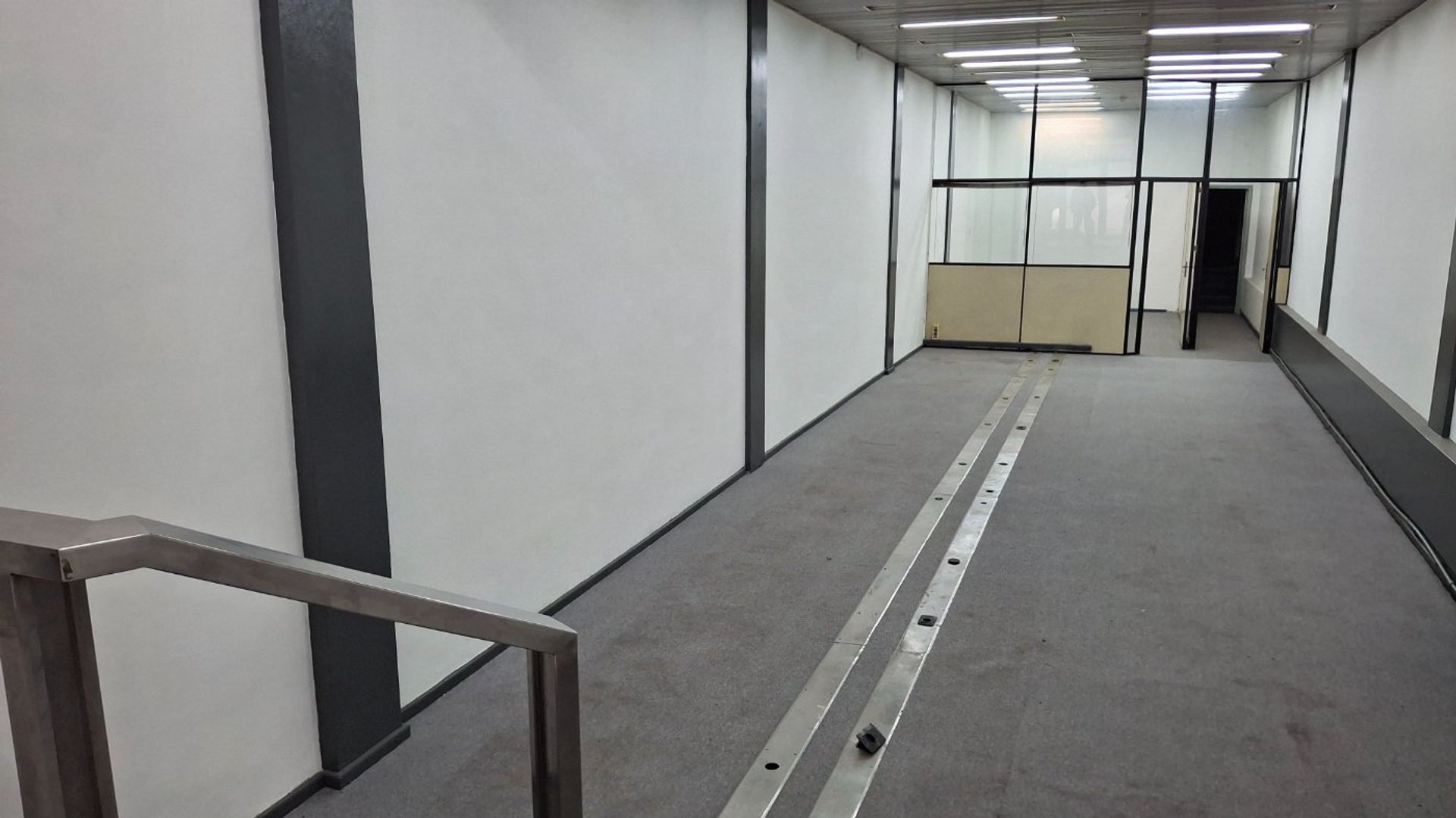 Oficinas en Convención casi Soriano MONTEVIDEO · Foto 4