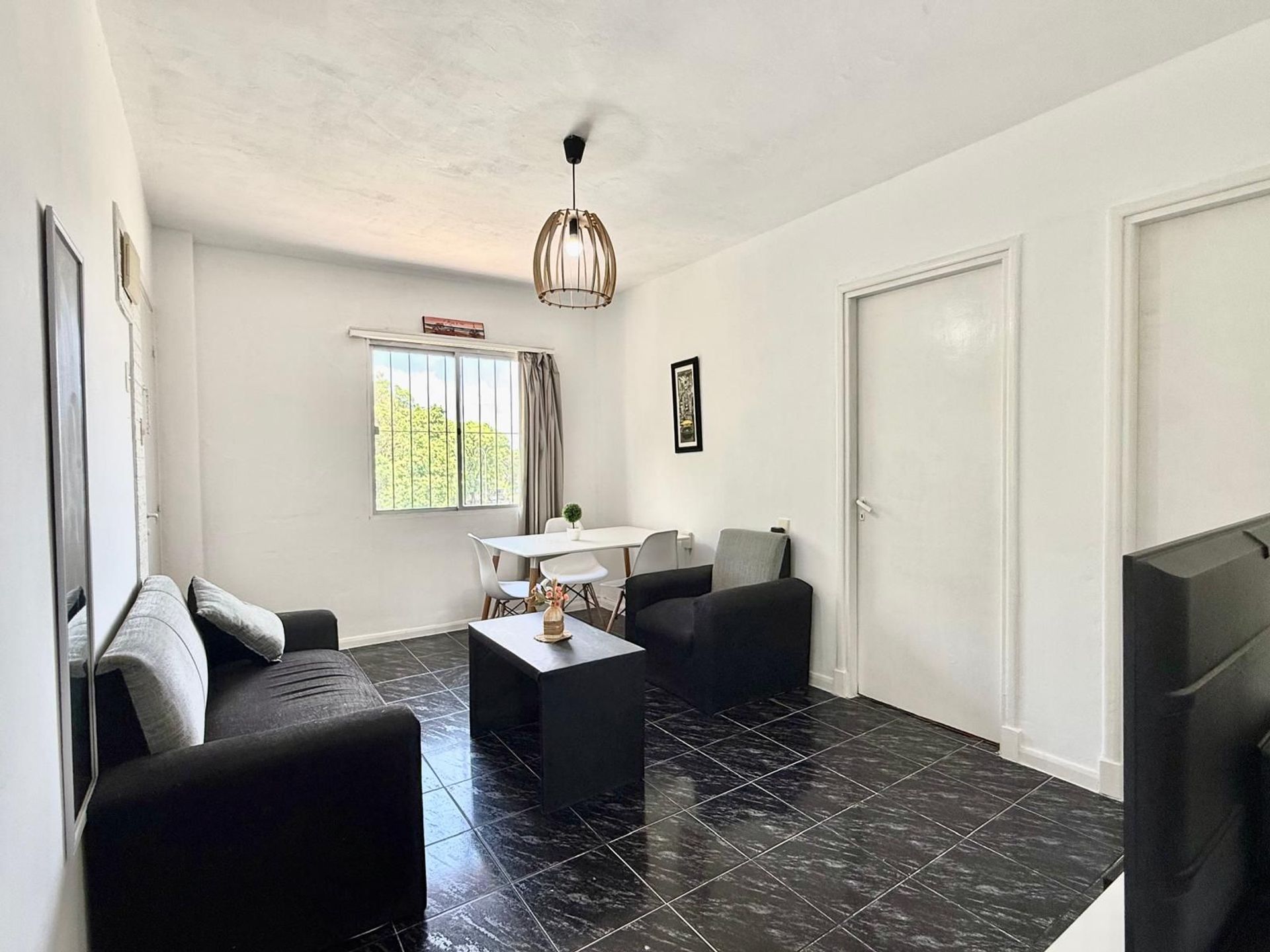 ALQUILER APARTAMENTO DOS DORMITORIOS ITUZANGÓ