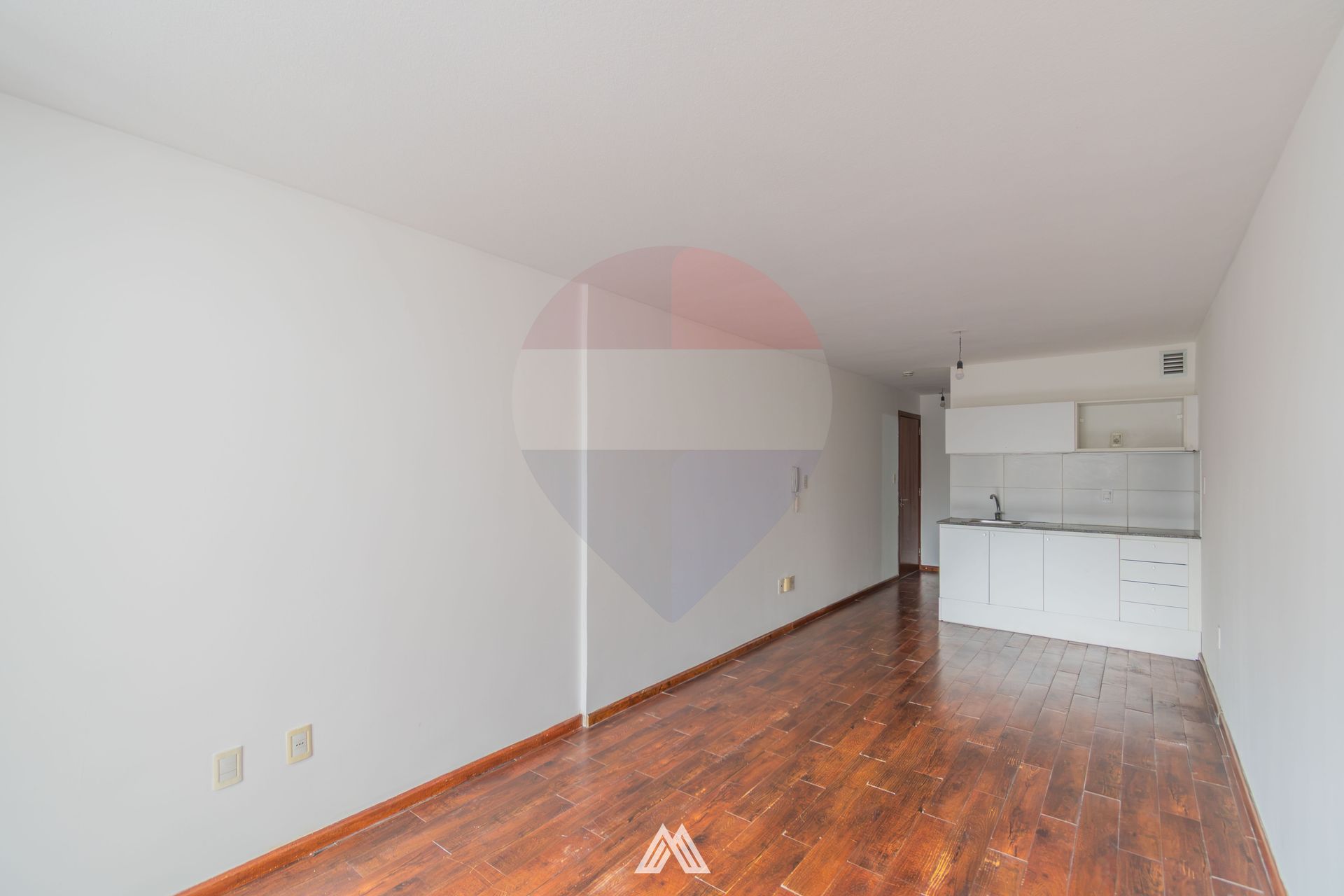 ALQUILER MONOAMBIENTE CORDÓN SUR BALCÓN · Foto 4