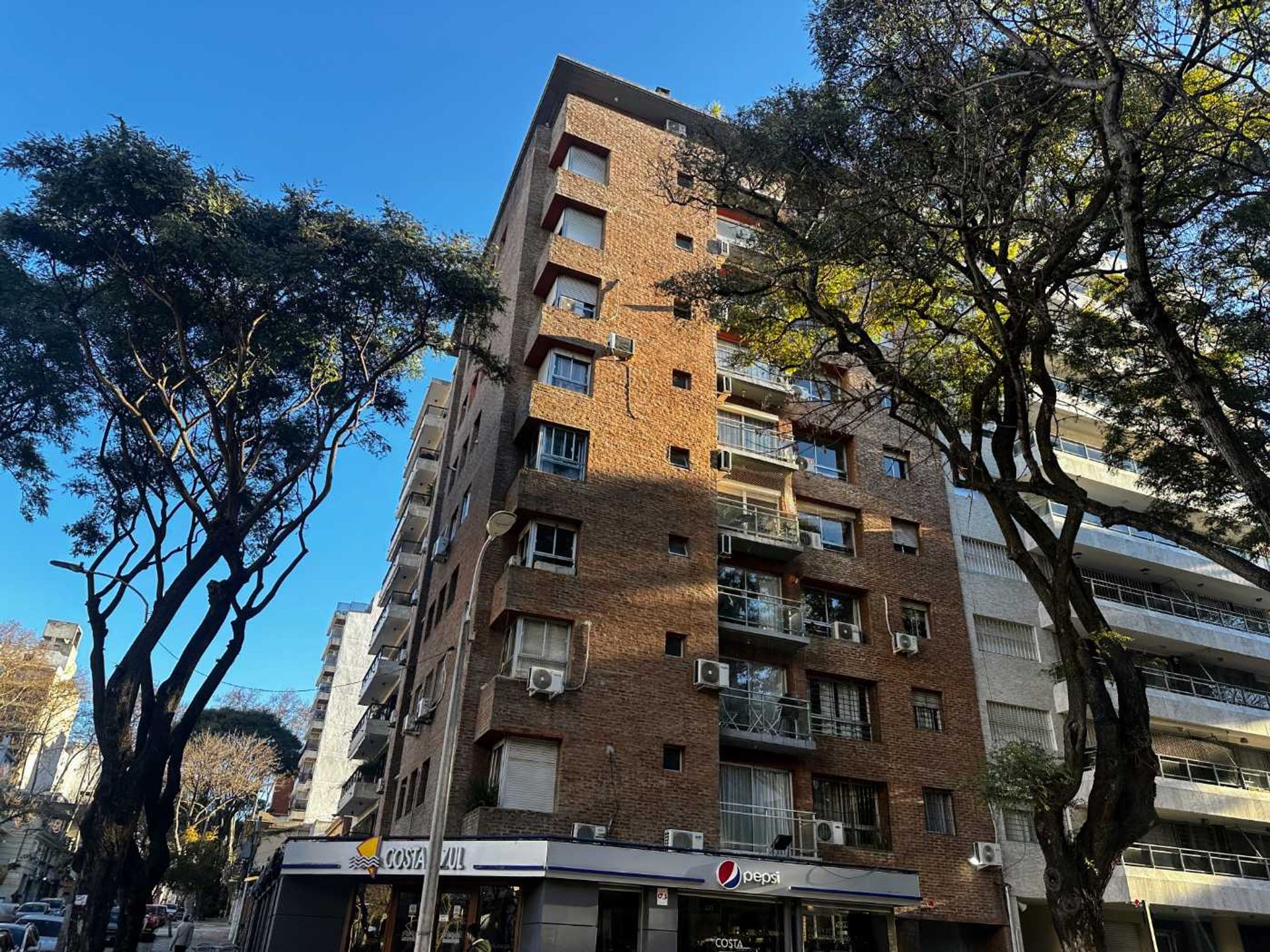 Alquiler Pocitos 2 Dorm 3 cuadras de la rambla