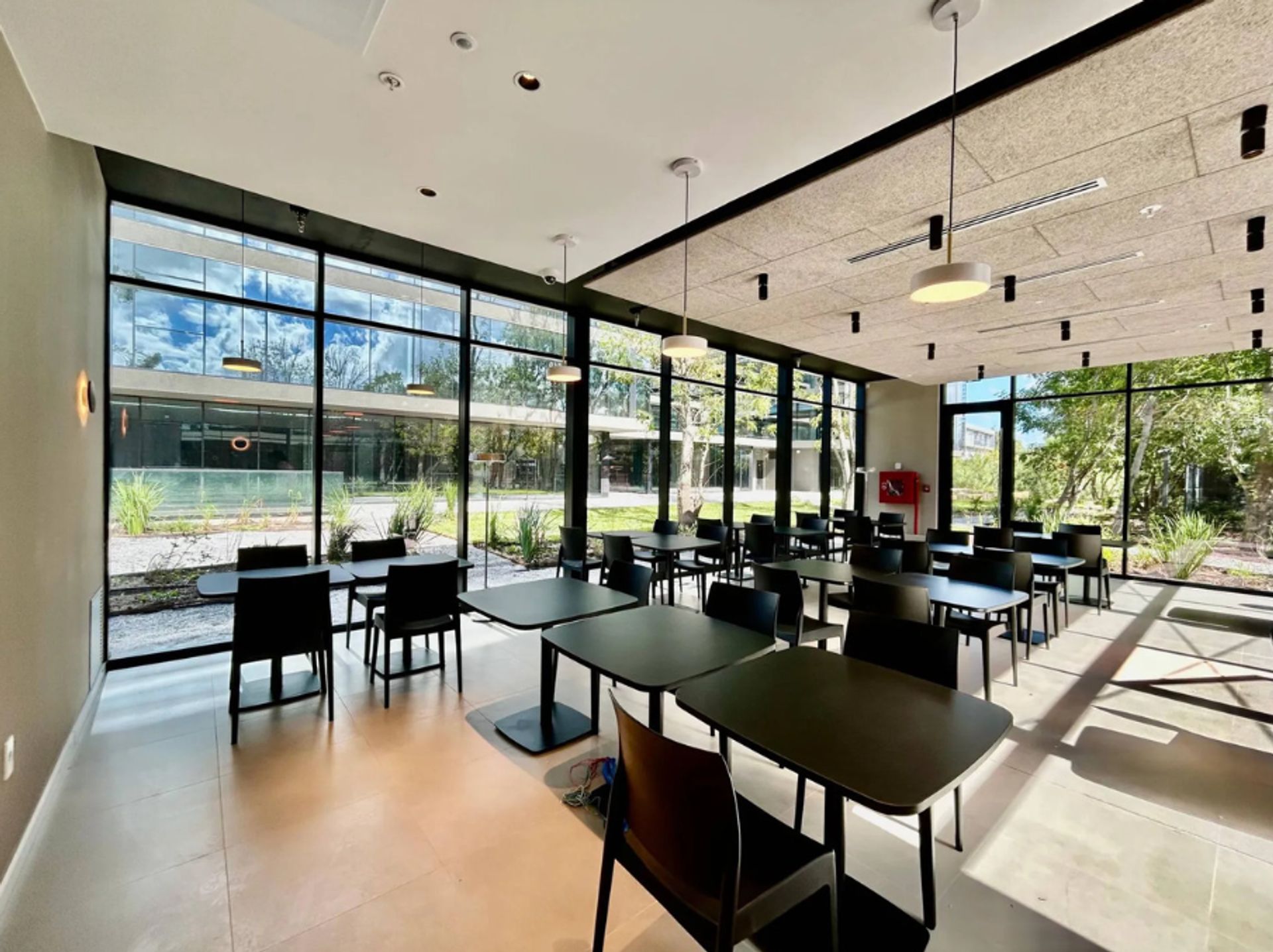 Alquiler oficina Carrasco Hub - 109m2 interiores · Foto 5
