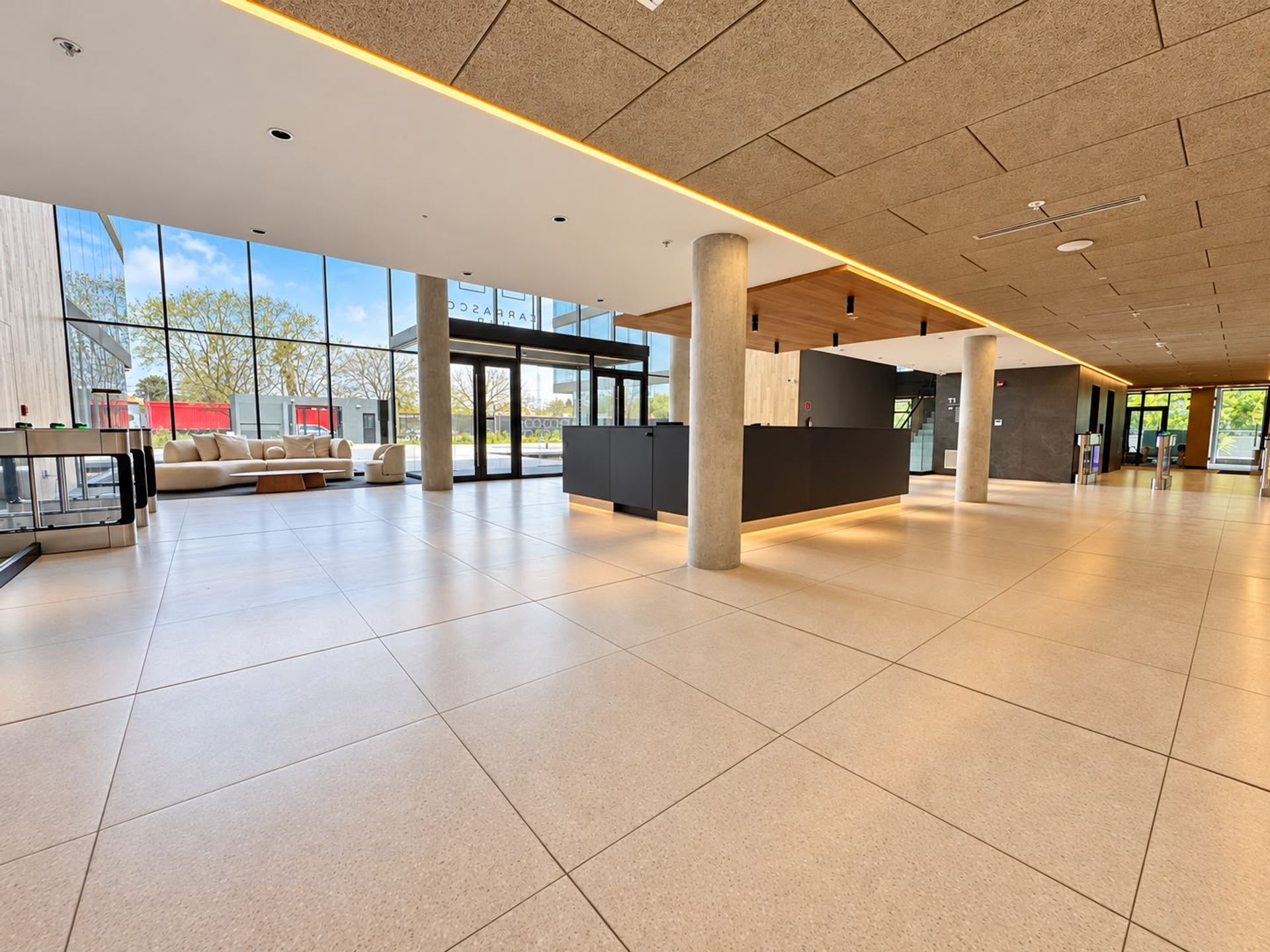 Alquiler oficina Carrasco Hub - 109m2 interiores · Foto 8