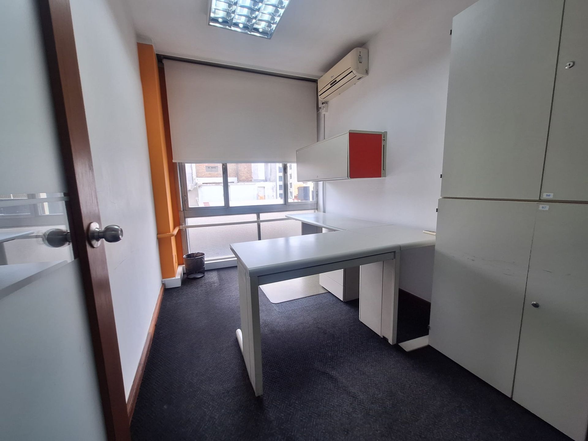 ALQUILER DE OFICINA EQUIPADA EN EDIFICIO CITIBANK · Foto 7