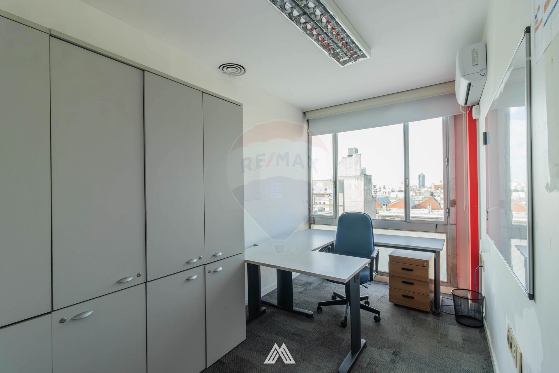 ALQUILER DE OFICINA EQUIPADA EN CIUDAD VIEJA · Foto 8