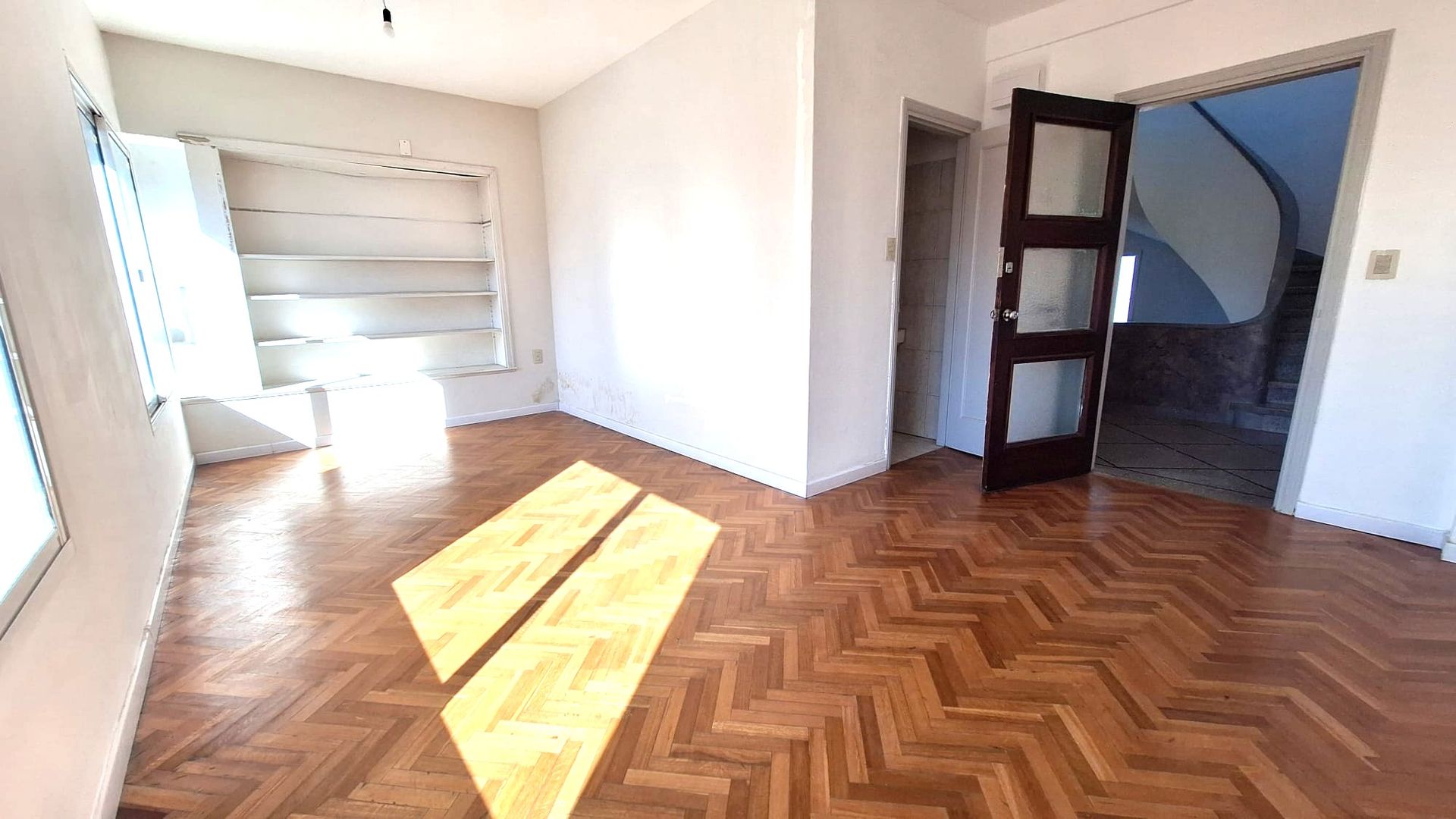 ALQUILER DE OFICINA EN CIUDAD VIEJA CON PROMOCIÓN · Foto 8