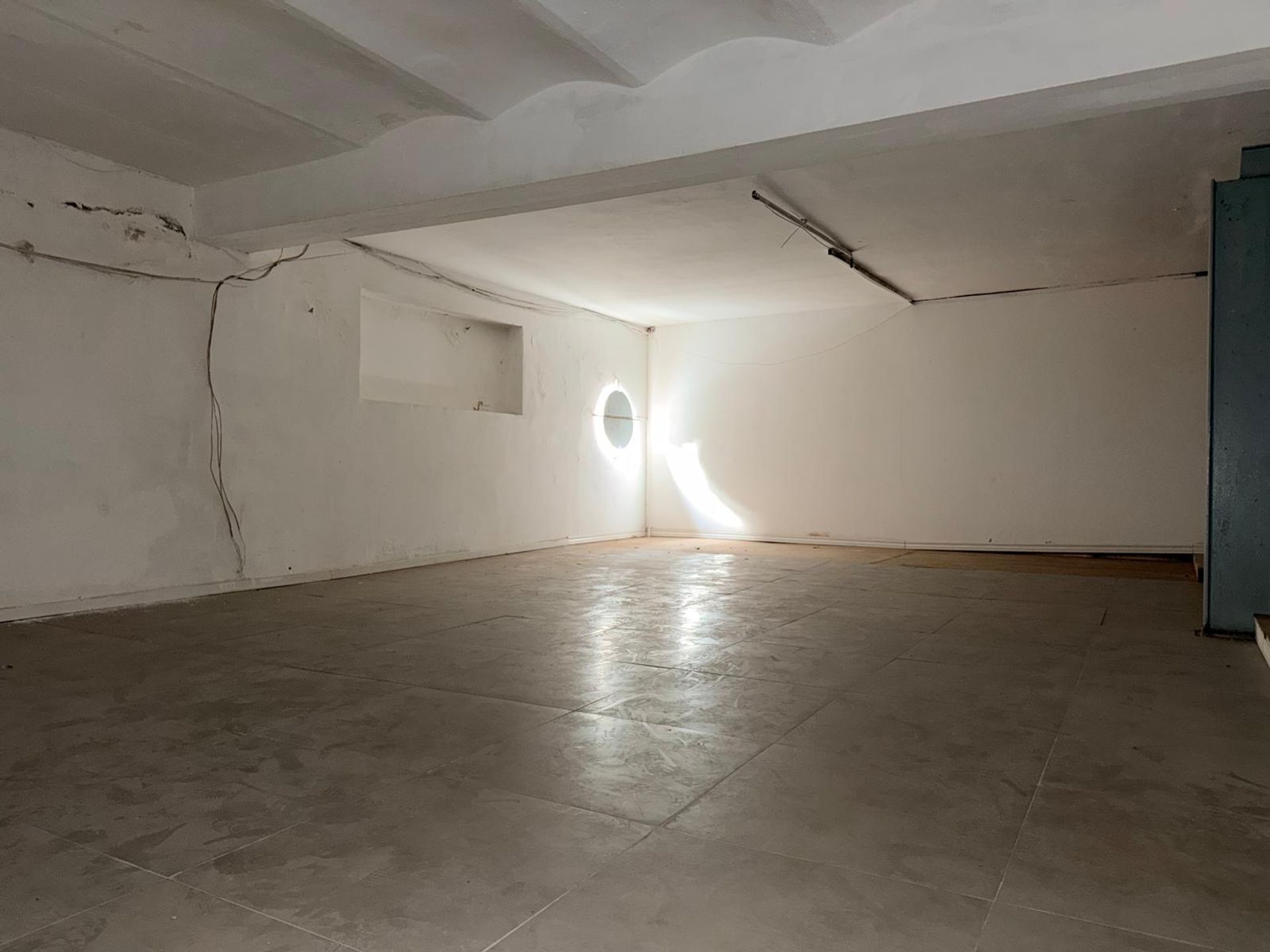 ALQUILER DE LOCAL COMERCIAL EN PUNTA CARRETAS · Foto 11