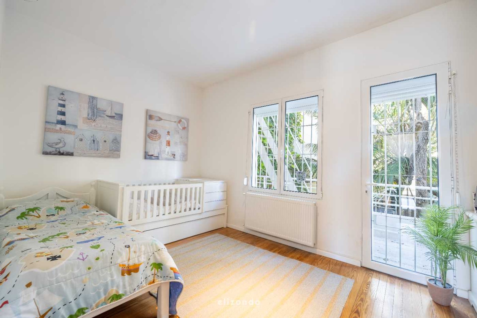 ALQUILER AMPLIA CASA C/JARDÍN 4 DORMITORIOS Y GGE · Foto 10