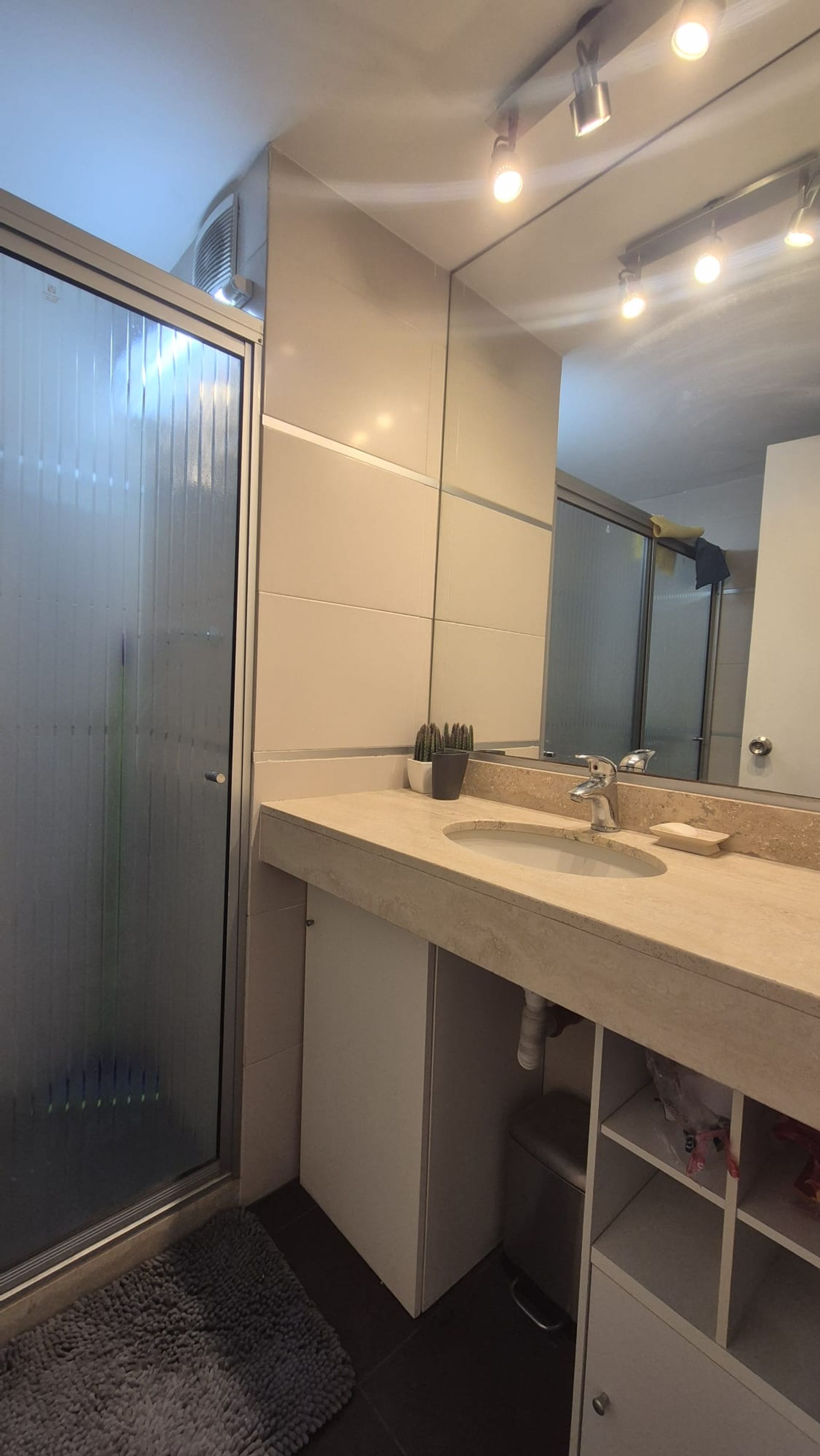 Alquiler Apartamento 1 dormitorio Amoblado Malvin · Foto 10